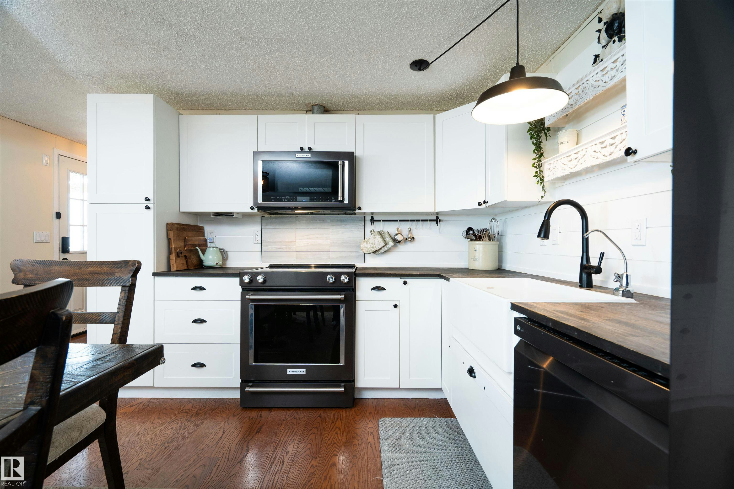 1215 Lake Vista Crescent, Rural Strathcona County, AB, T8H 1K5