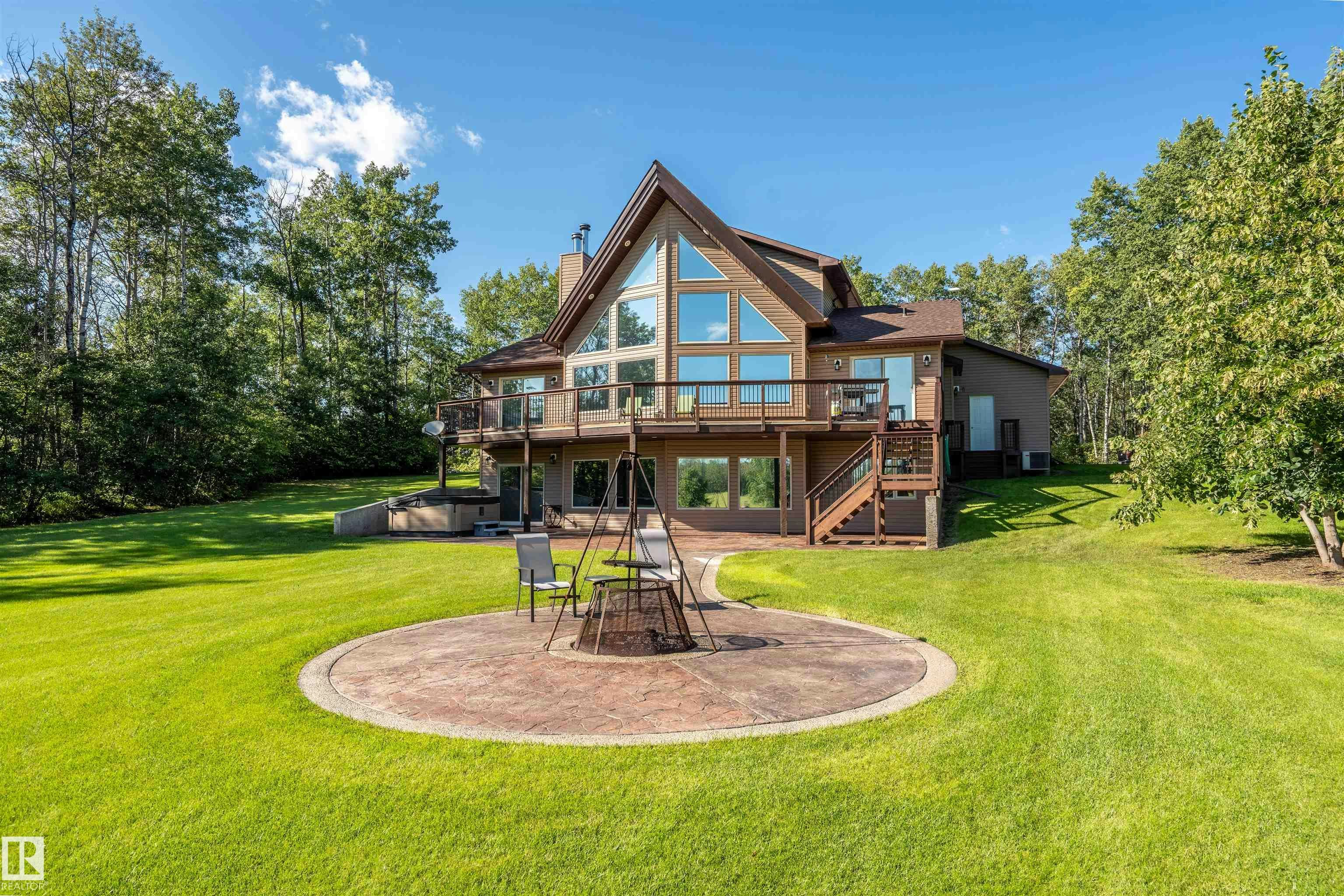 7812 16 Street, Cold Lake, AB, T9M 1B5
