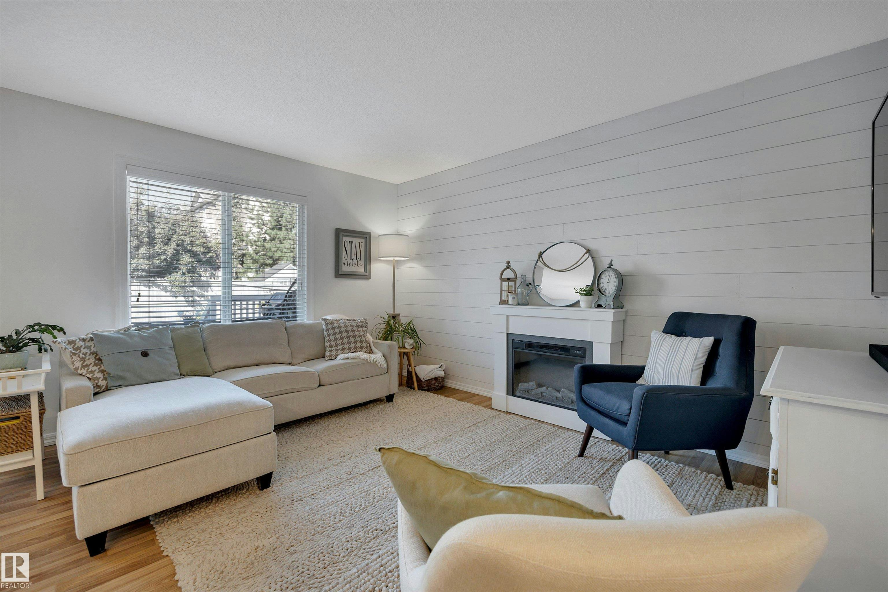 1325 Cunningham Drive, Edmonton, AB, T6W 0R8