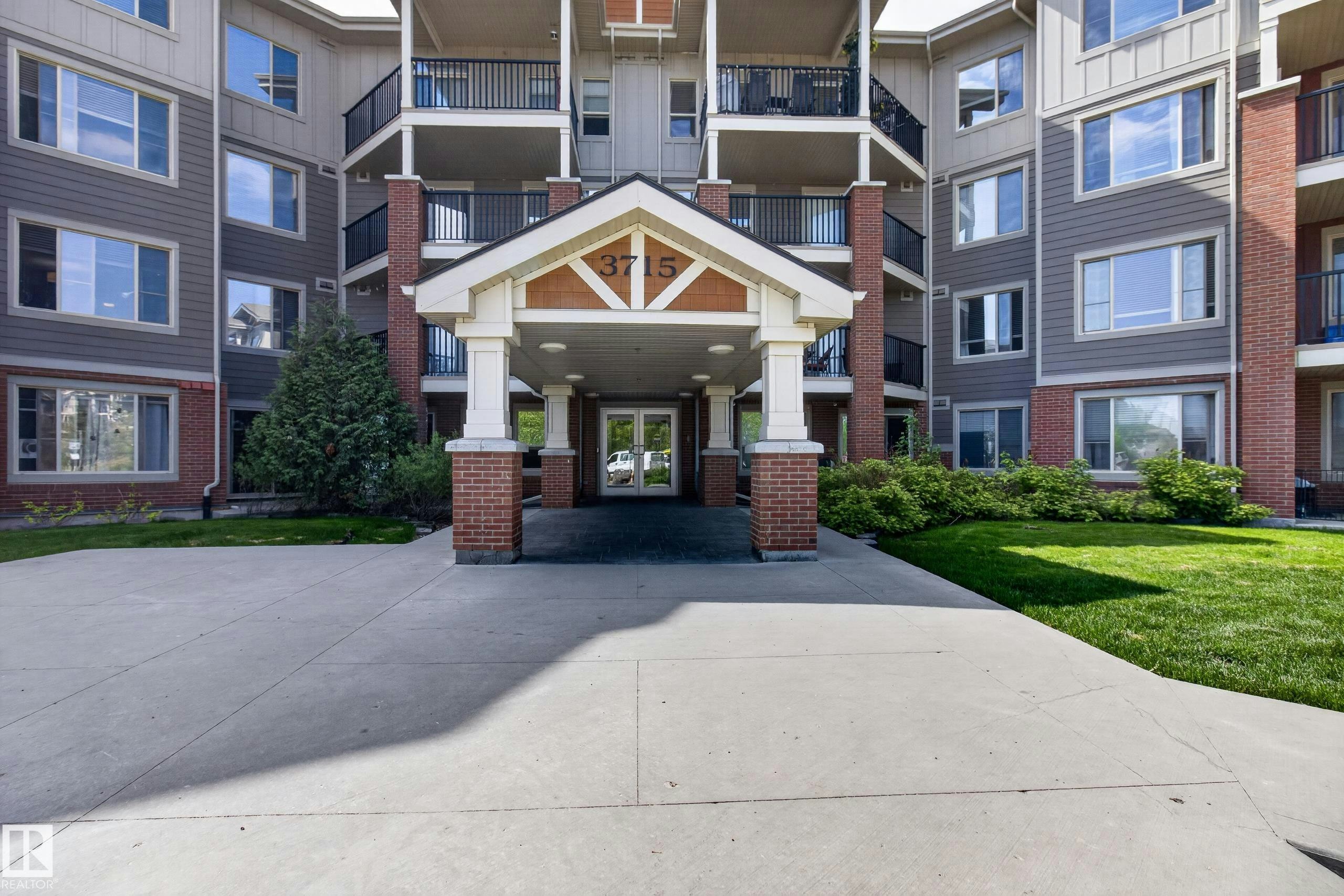 302-3715 Whitelaw Lane, Edmonton, AB, T6W 2C3