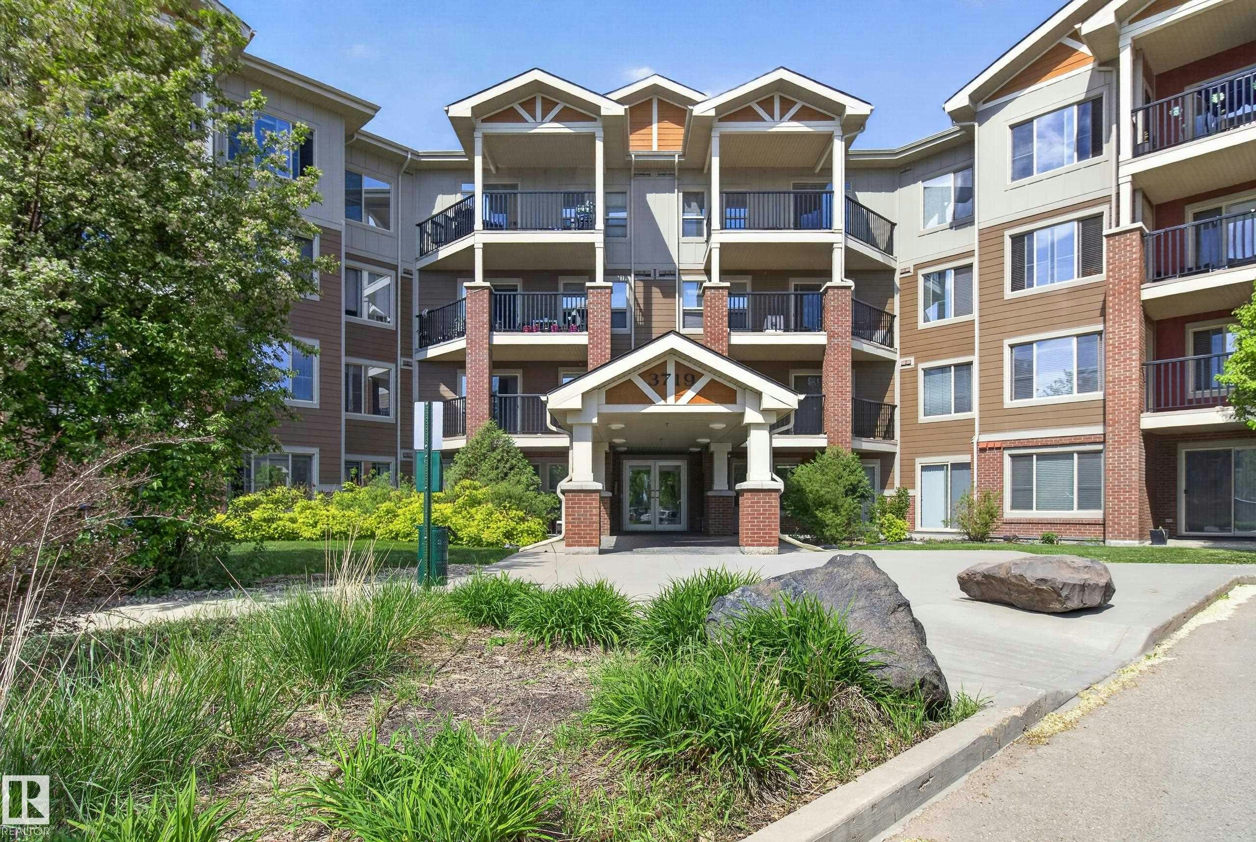 207-3719 Whitelaw Lane, Edmonton, AB, T6W 2C3