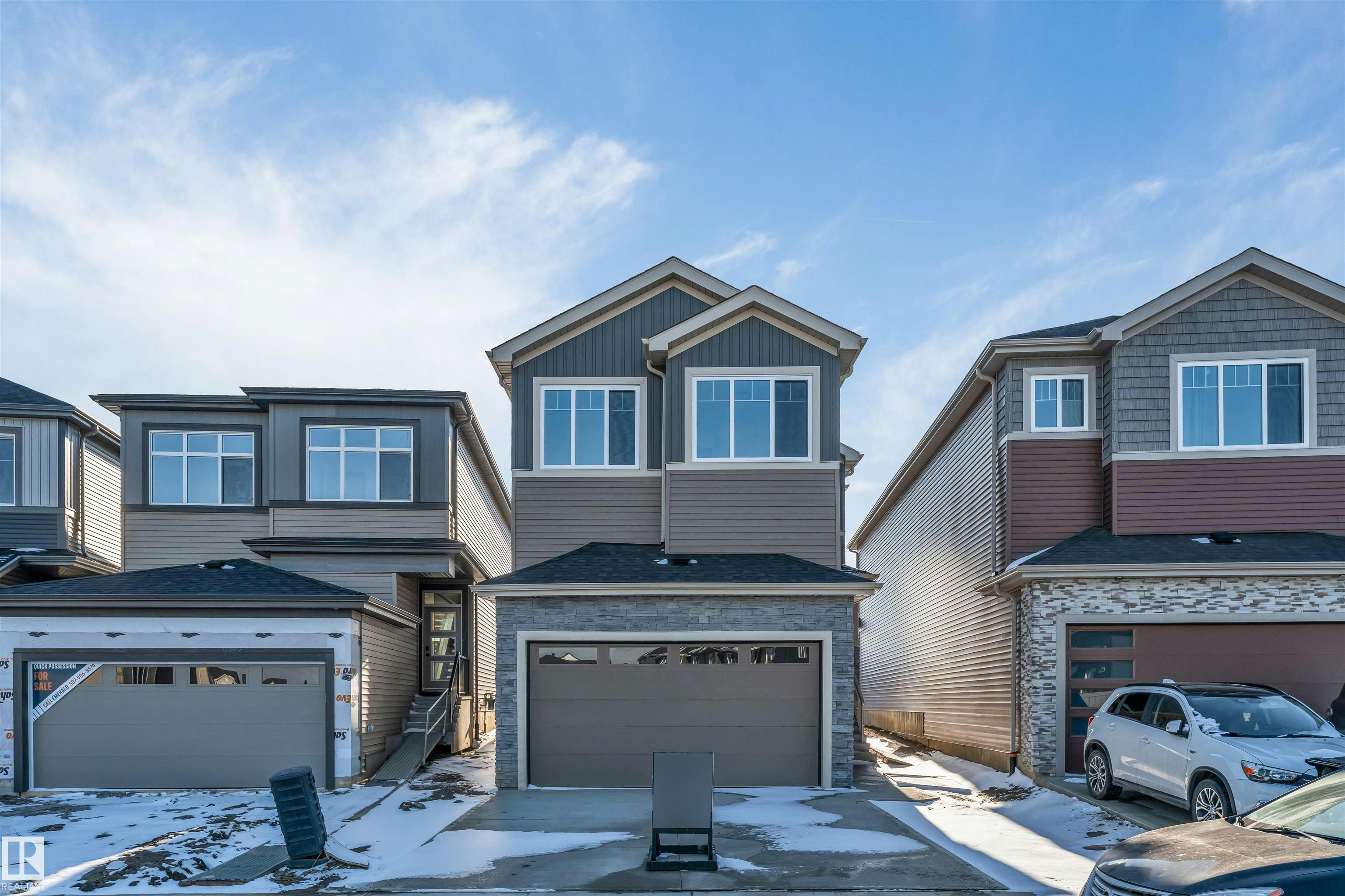 8035 228 Street, Edmonton, AB, T5T 7X8