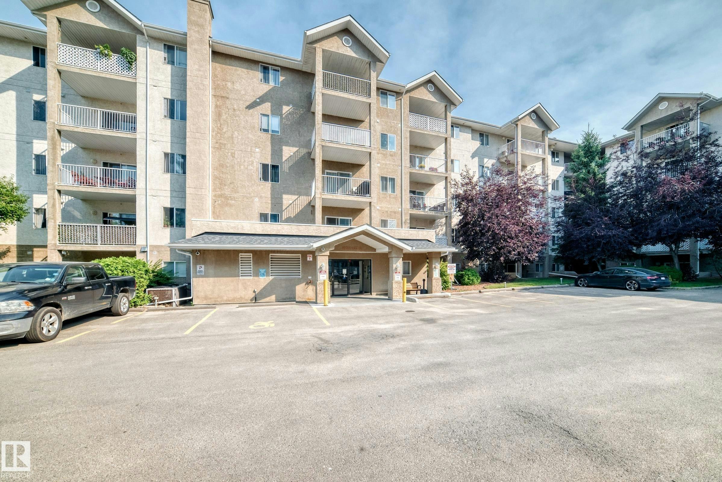 218-10535 122 Street, Edmonton, AB, T5N 4B7