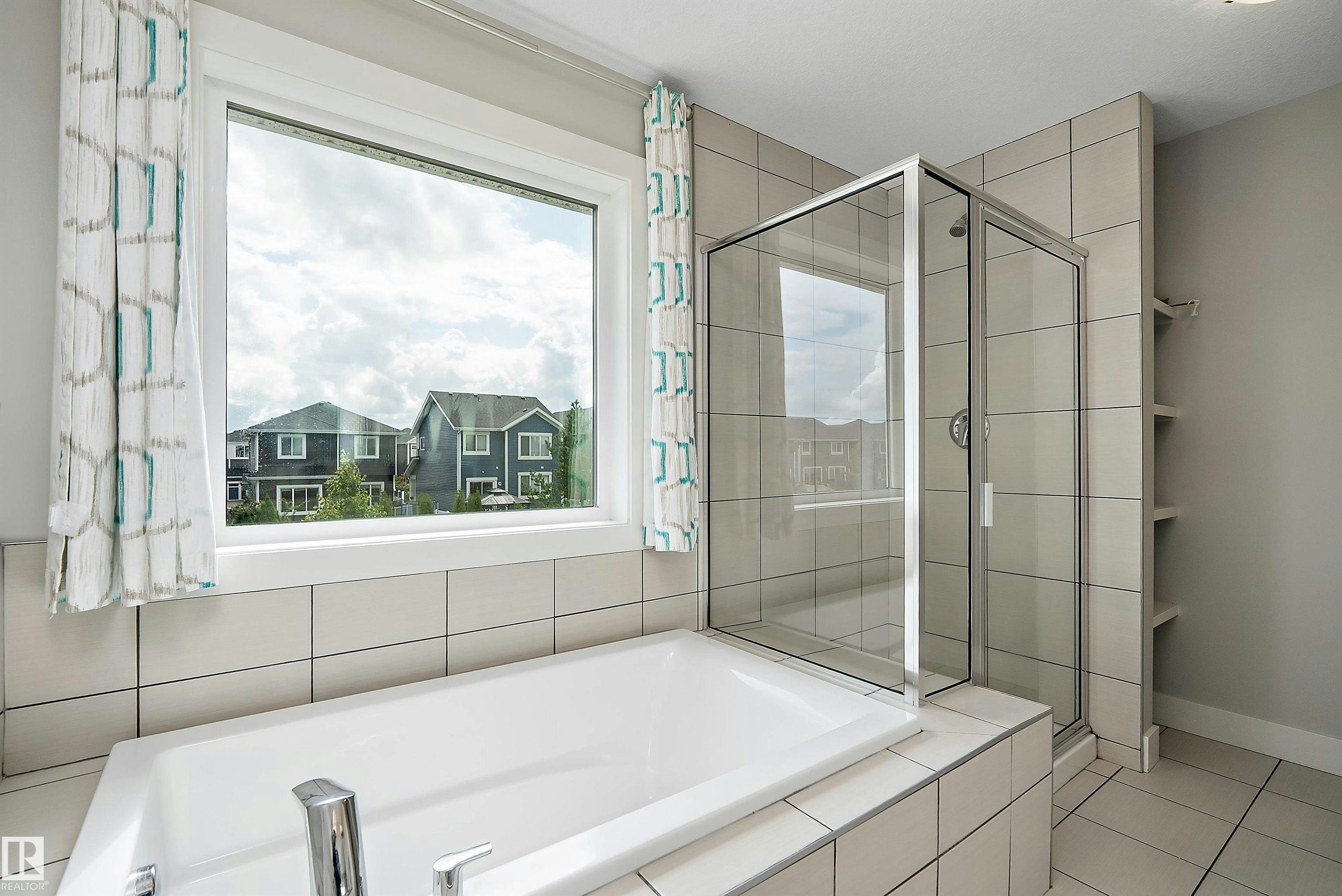403 Simpkins Wynd, Leduc, AB, T9E 0Y3 - 30