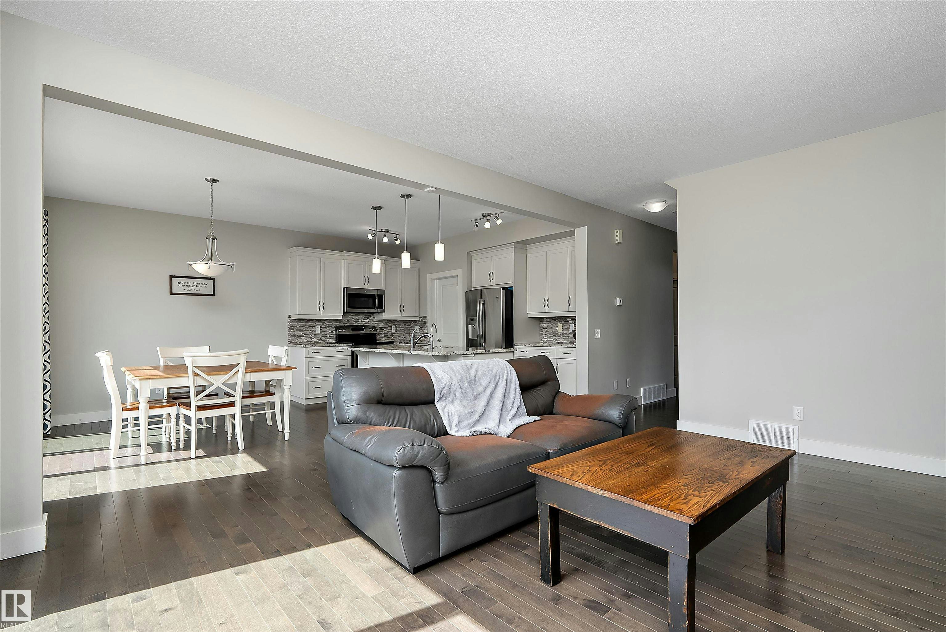 403 Simpkins Wynd, Leduc, AB, T9E 0Y3 - 12