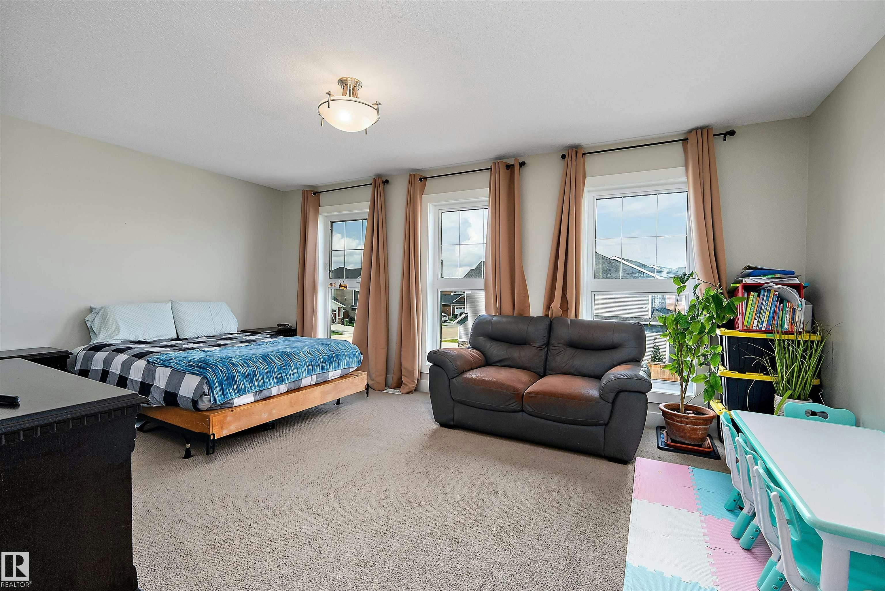 403 Simpkins Wynd, Leduc, AB, T9E 0Y3 - 32