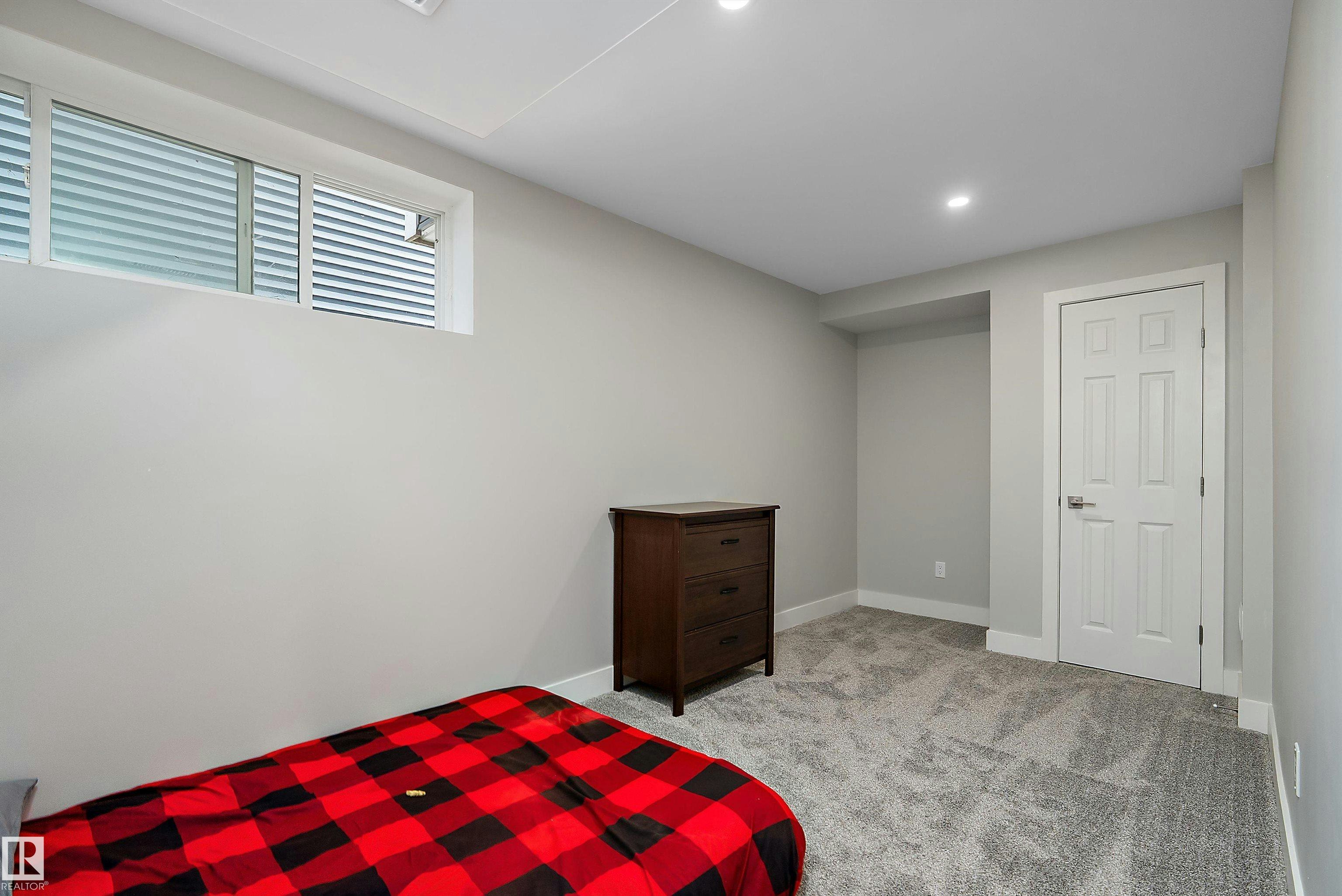 403 Simpkins Wynd, Leduc, AB, T9E 0Y3 - 44