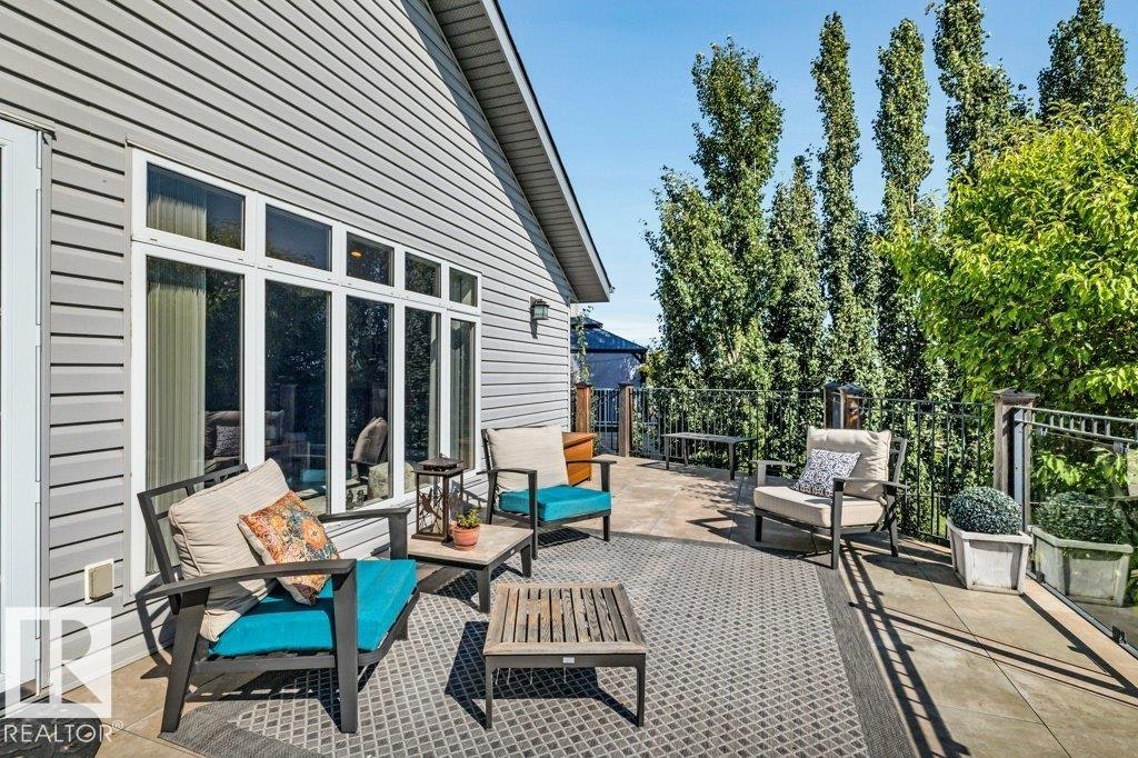 715 Hooke Place, Edmonton, AB, T5A 5H4 - 35