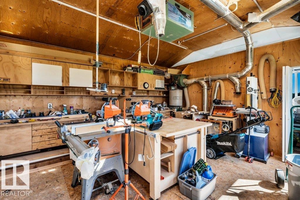 715 Hooke Place, Edmonton, AB, T5A 5H4 - 56