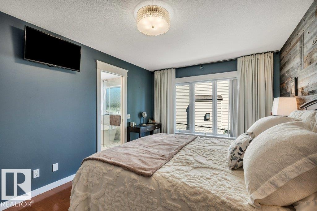 715 Hooke Place, Edmonton, AB, T5A 5H4 - 25