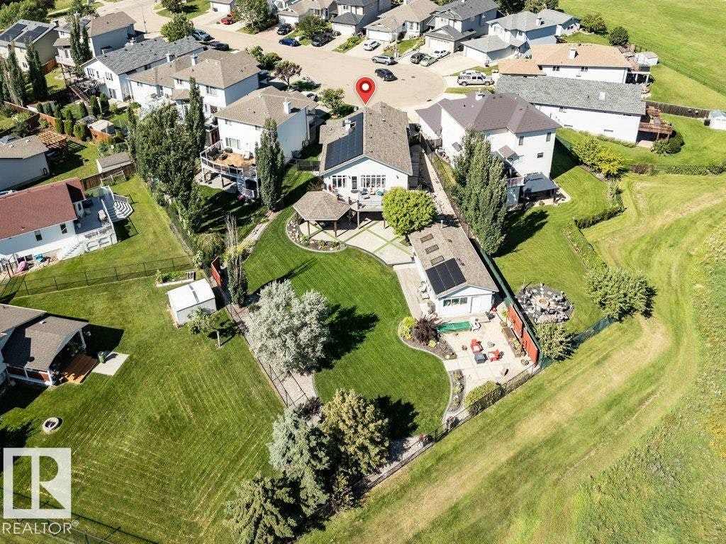 715 Hooke Place, Edmonton, AB, T5A 5H4 - 71