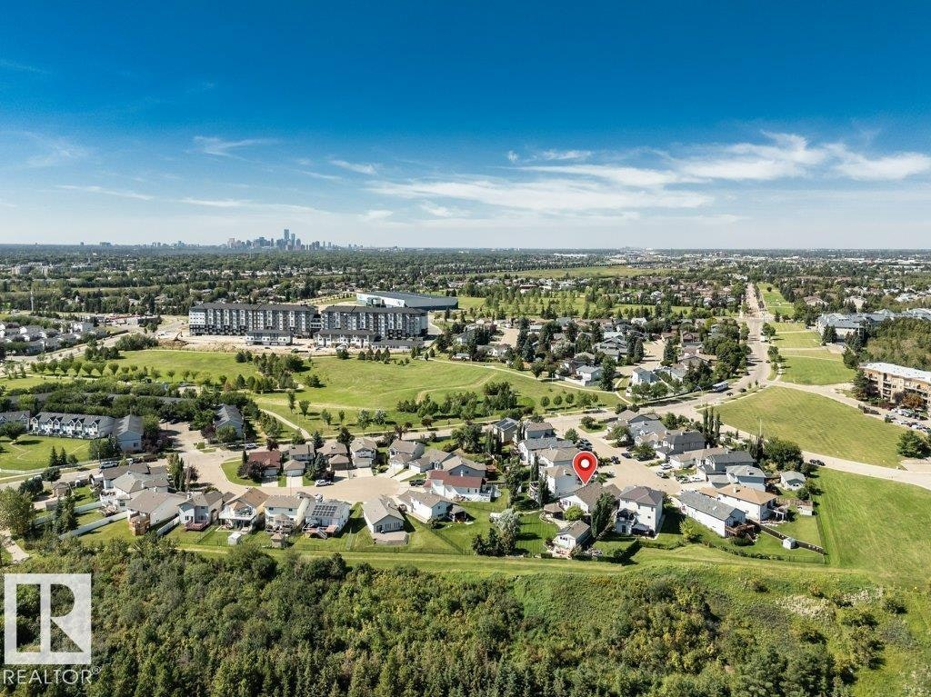 715 Hooke Place, Edmonton, AB, T5A 5H4 - 69