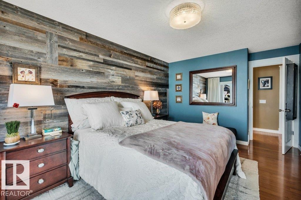 715 Hooke Place, Edmonton, AB, T5A 5H4 - 26