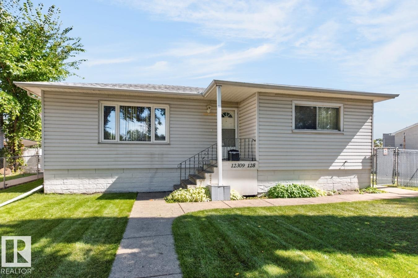12309 128 Street, Edmonton, AB, T5L 1C6