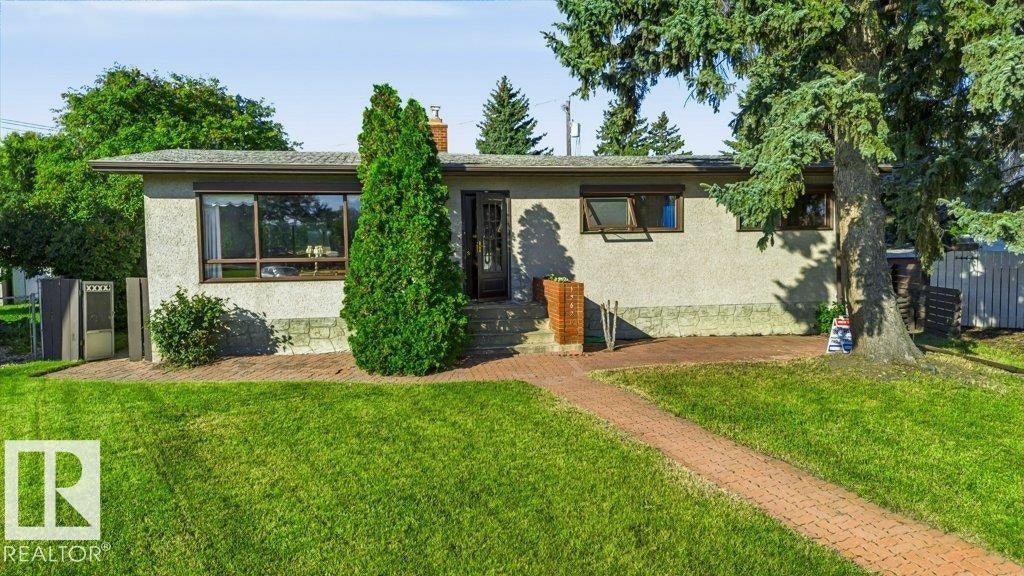 13620 132a Street, Edmonton, AB, T5L 1S4