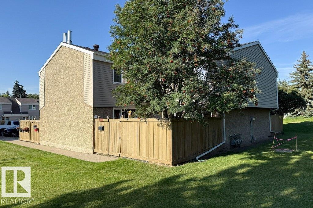 14835B Riverbend Road, Edmonton, AB, T6H 5A9