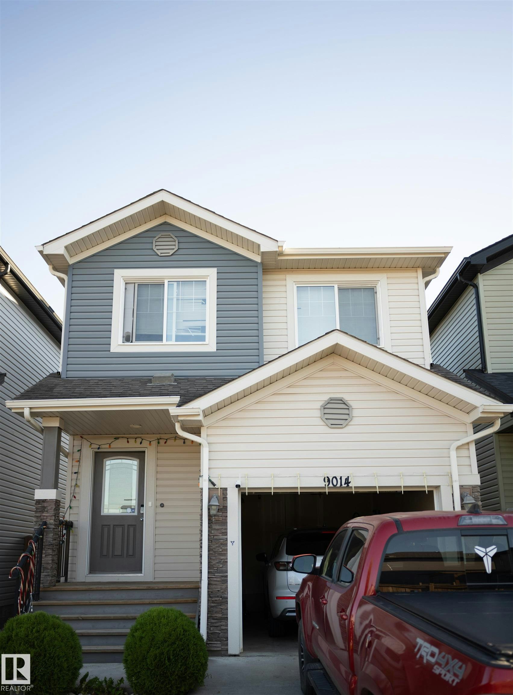 9014 Cooper Link Link SW, Edmonton, AB, T6W 4A5