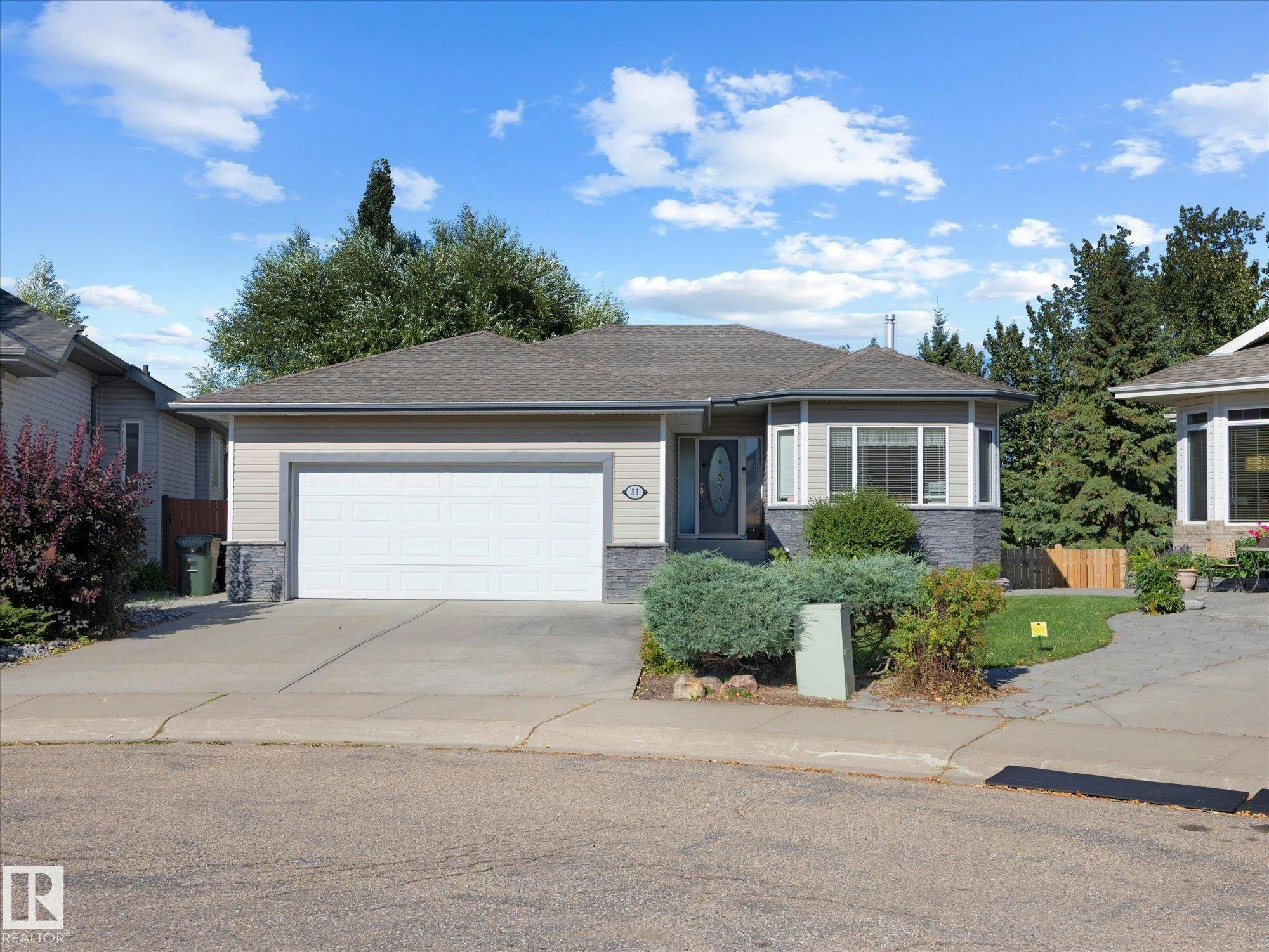 51 Charlton Point(e), Rural Strathcona County, AB, T8H 2C9