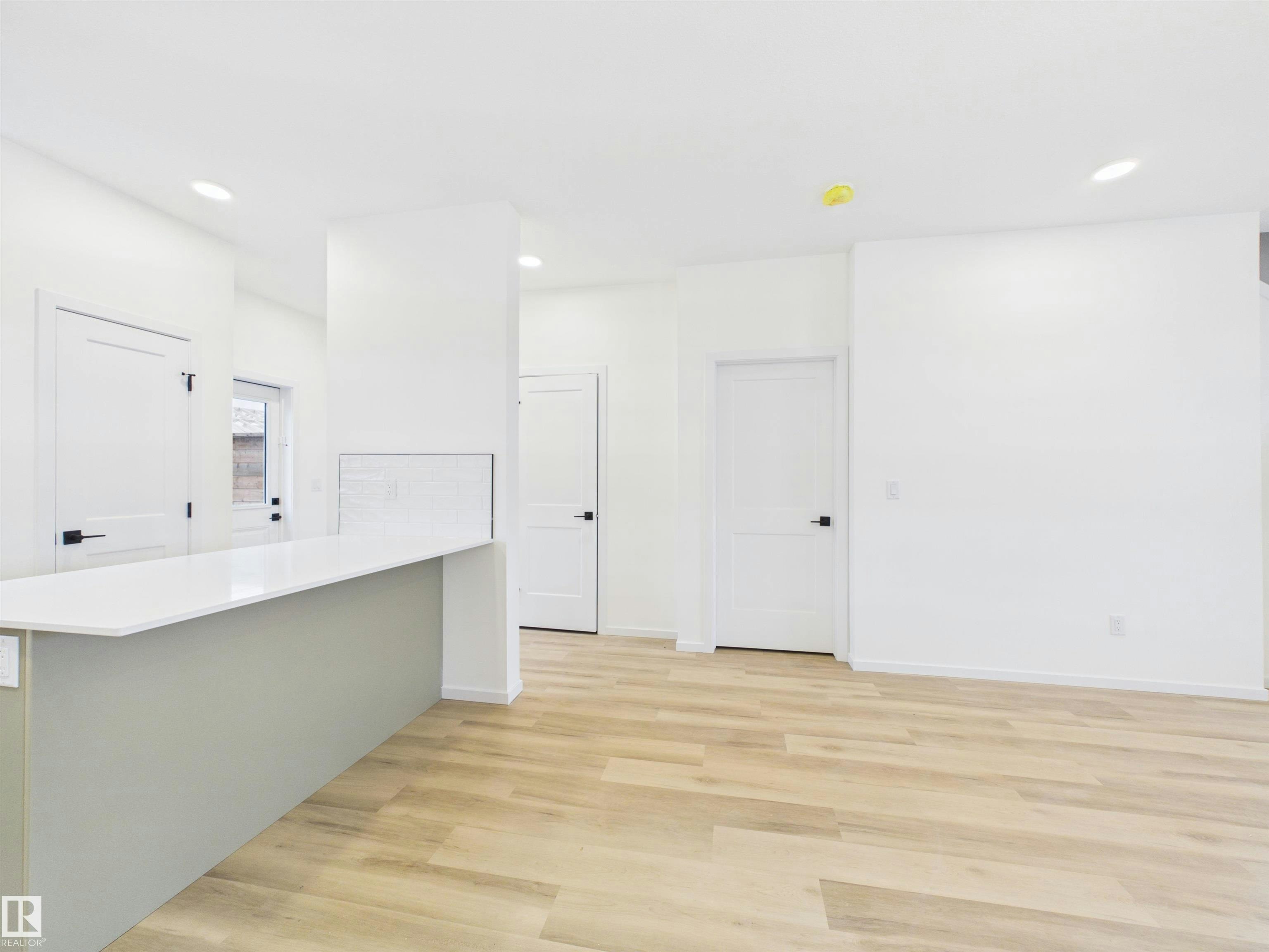 21 Brickyard Link, Stony Plain, AB, T7Z 0P7 - 15