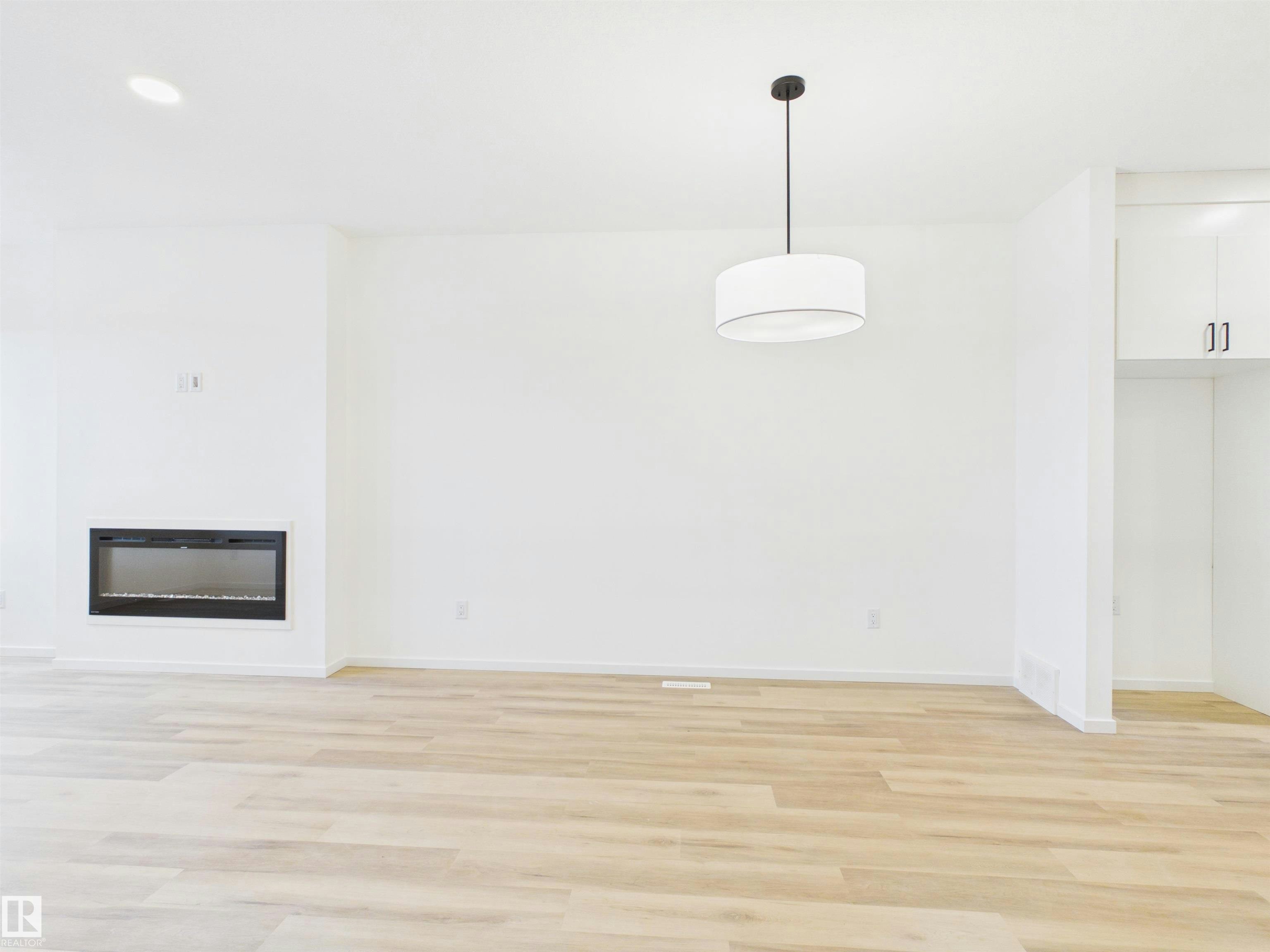 21 Brickyard Link, Stony Plain, AB, T7Z 0P7 - 11