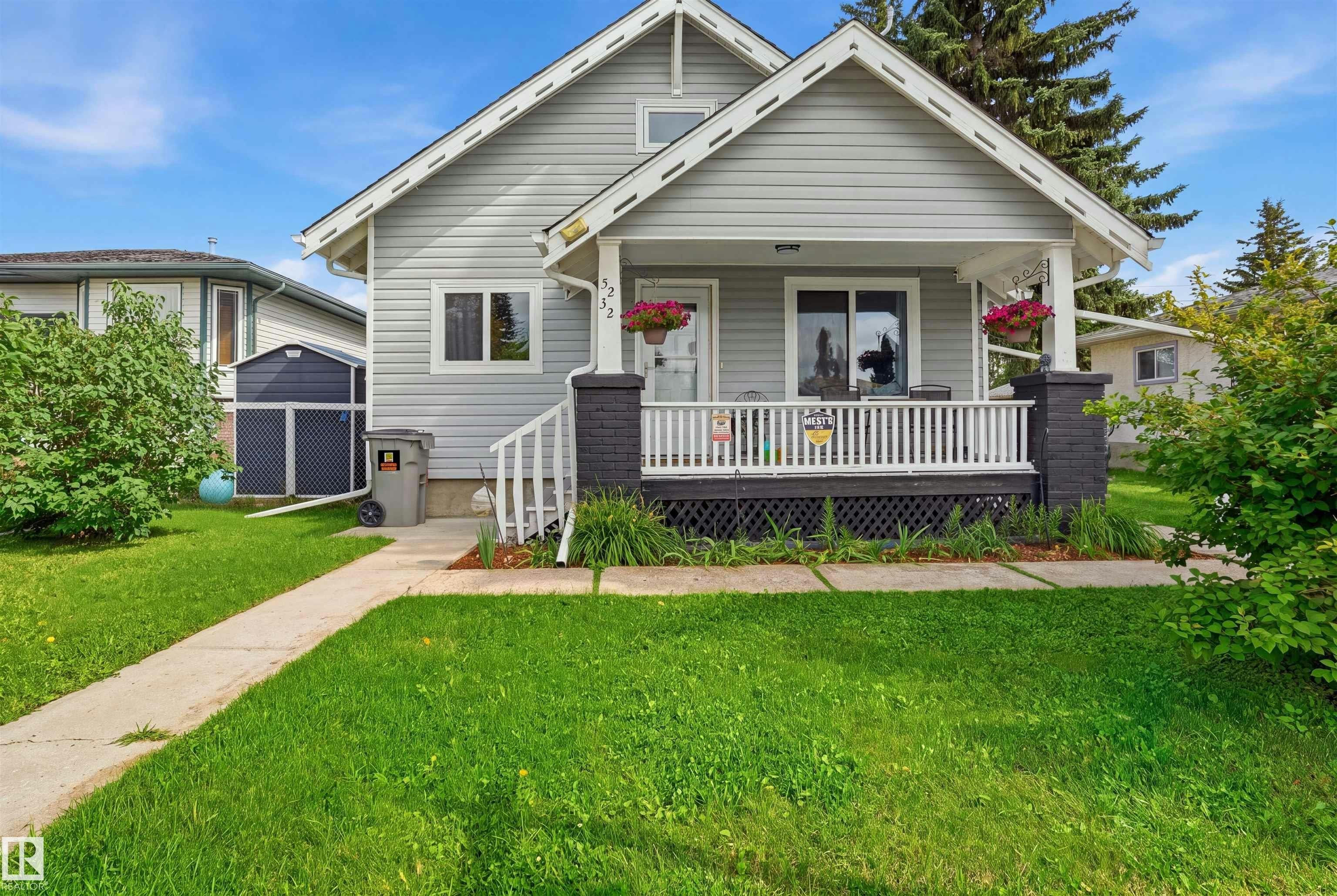 5232 51 Avenue, Mundare, AB, T0B 3H0