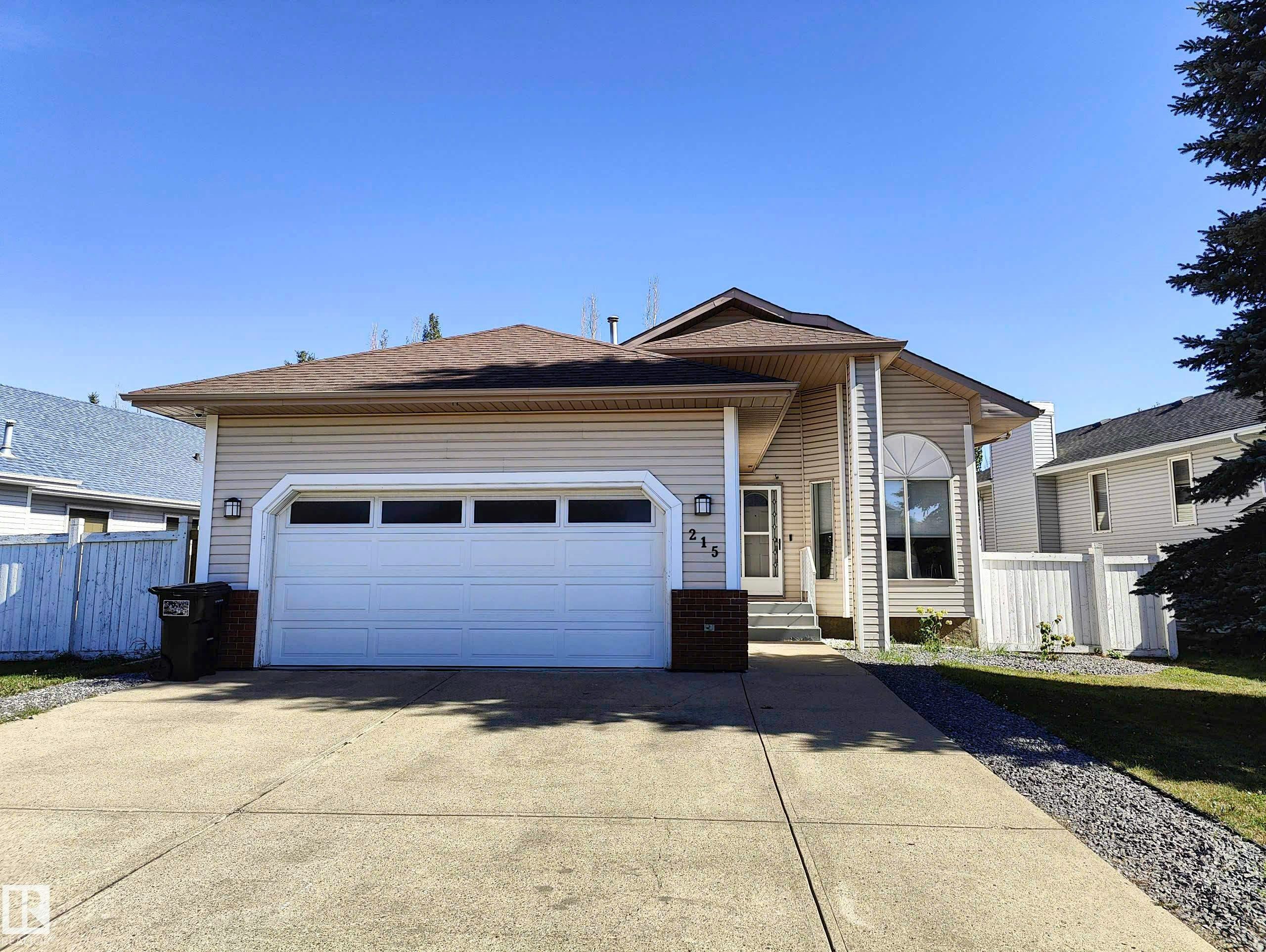 215 Peter Close, Edmonton, AB, T5T 5Y5
