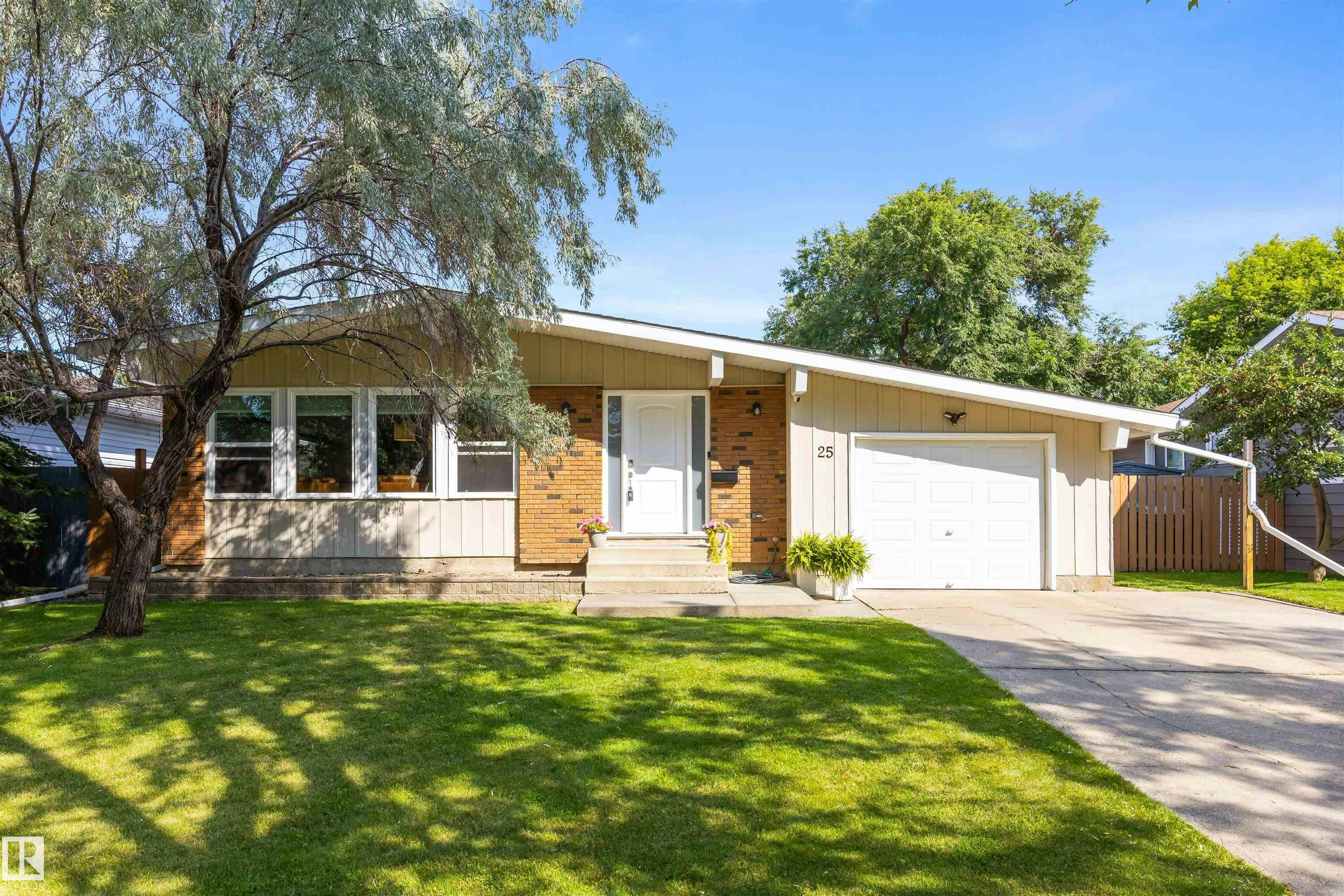 25 Amherst Crescent, St. Albert, AB, T8N 2P7