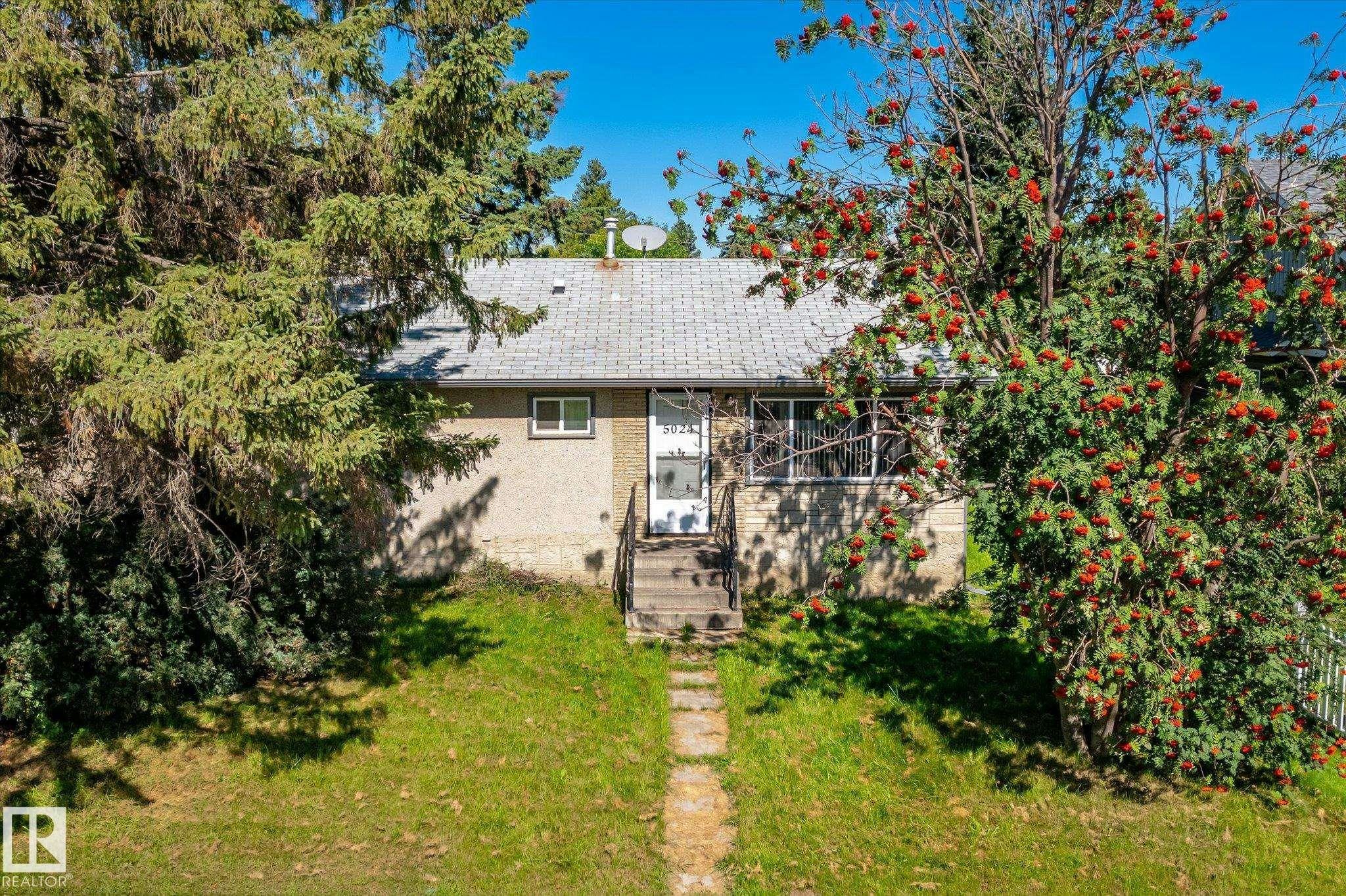 5024 50 Avenue, Legal, AB, T0G 1L0