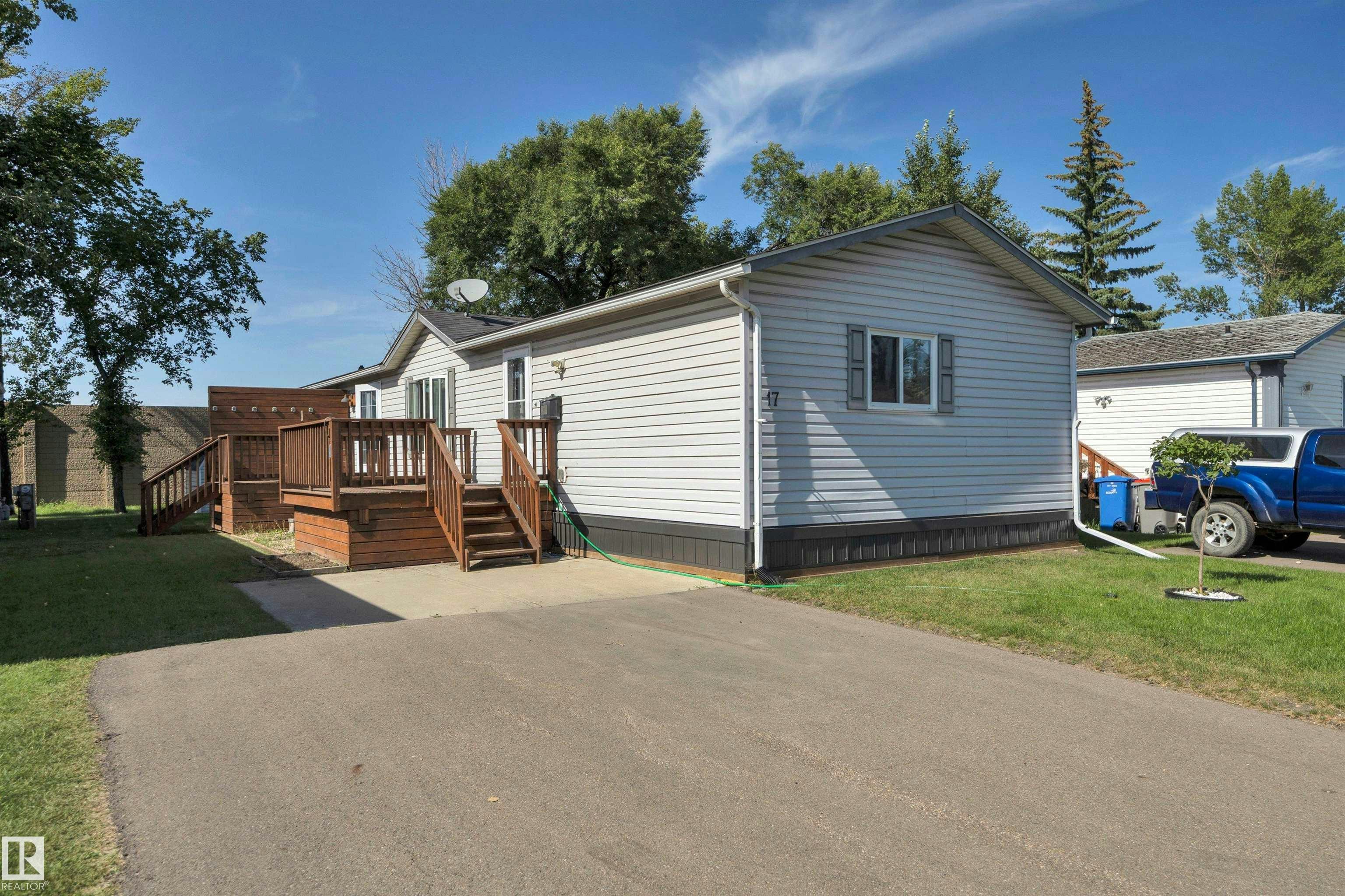 17 Willow Park Estates, Leduc, AB, T9E 5P7