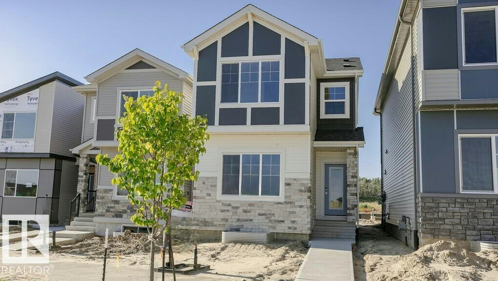 4321 Kinglet Drive, Edmonton, AB, T8T 0K9