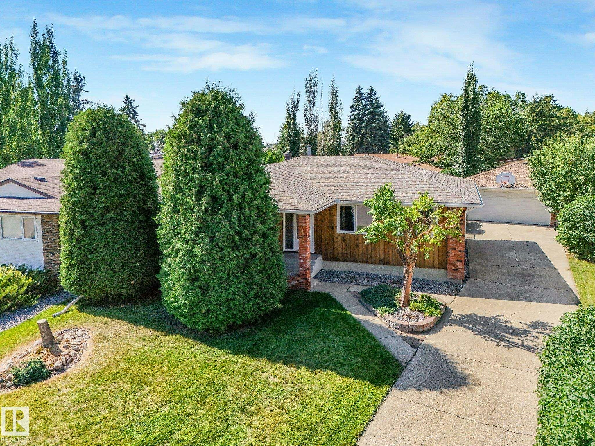 3436 86 Street NW, Edmonton, AB, T6K 0H8
