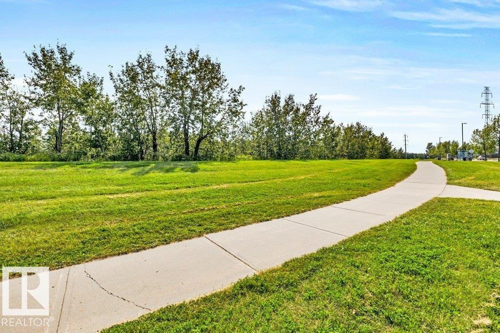 2426 34a Avenue, Edmonton, AB, T6T 0B1 - 44