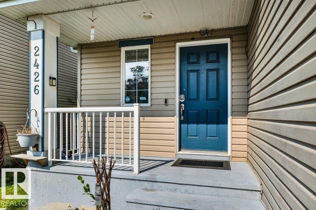 2426 34a Avenue, Edmonton, AB, T6T 0B1 - 6