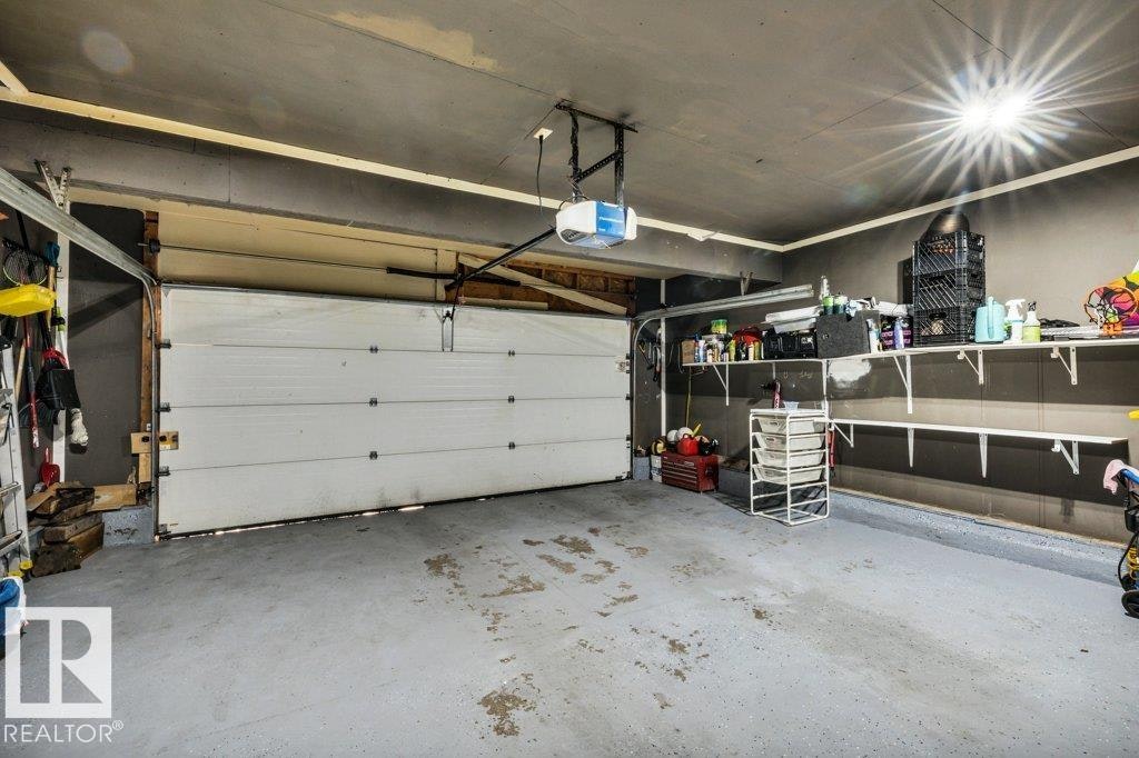 2426 34a Avenue, Edmonton, AB, T6T 0B1 - 43
