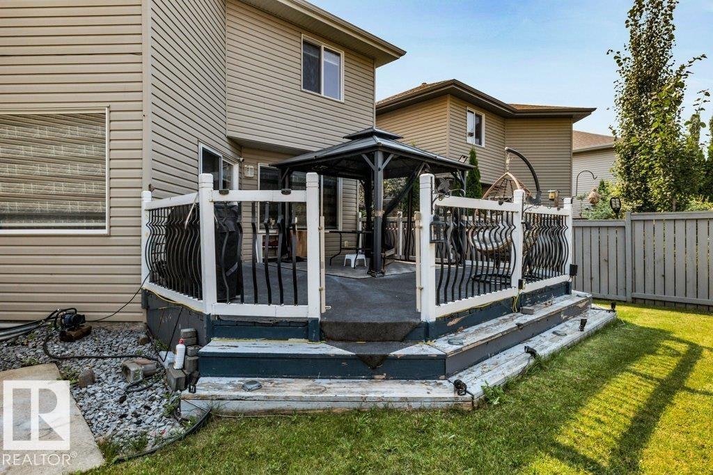 2426 34a Avenue, Edmonton, AB, T6T 0B1 - 38