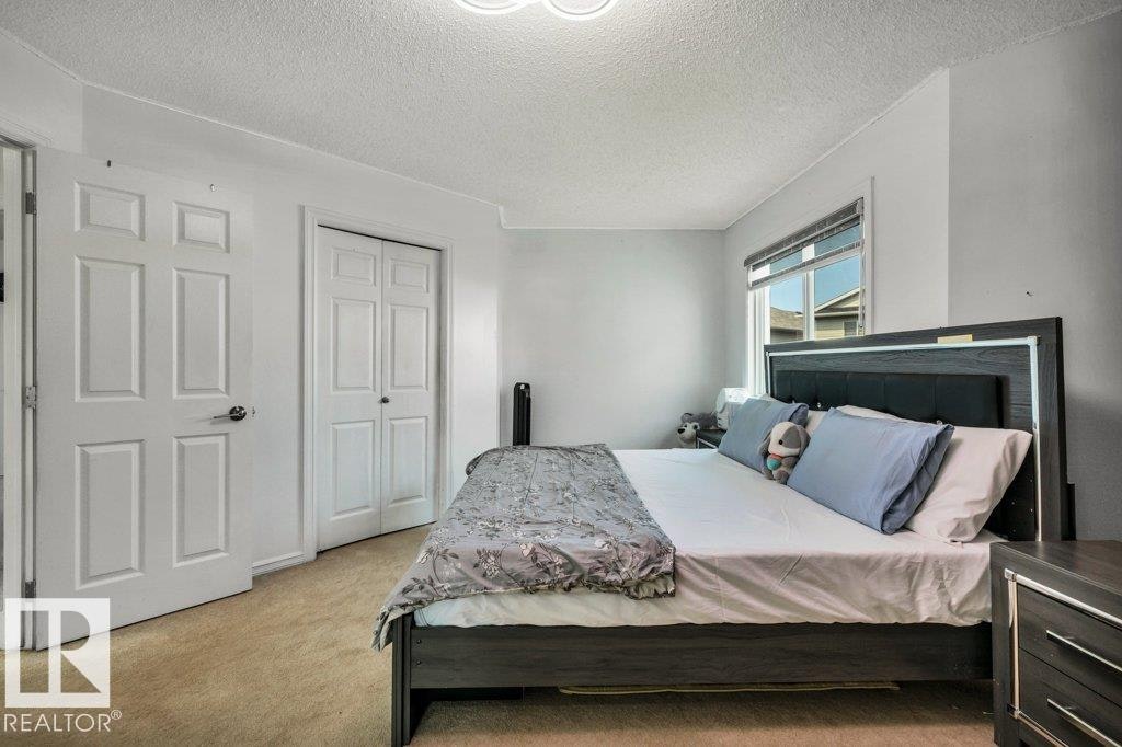 2426 34a Avenue, Edmonton, AB, T6T 0B1 - 27