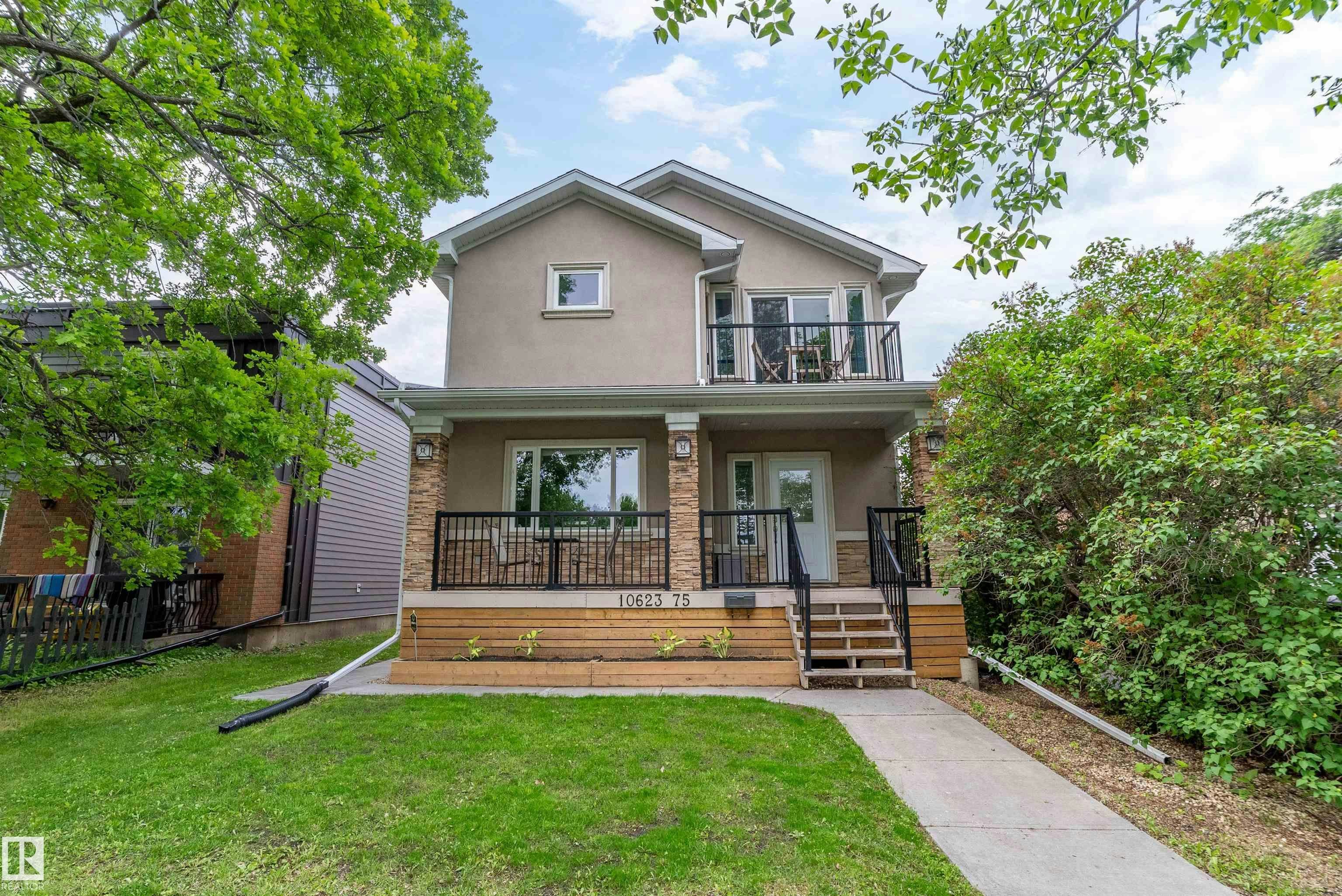 10623 75 Avenue, Edmonton, AB, T6E 1J6