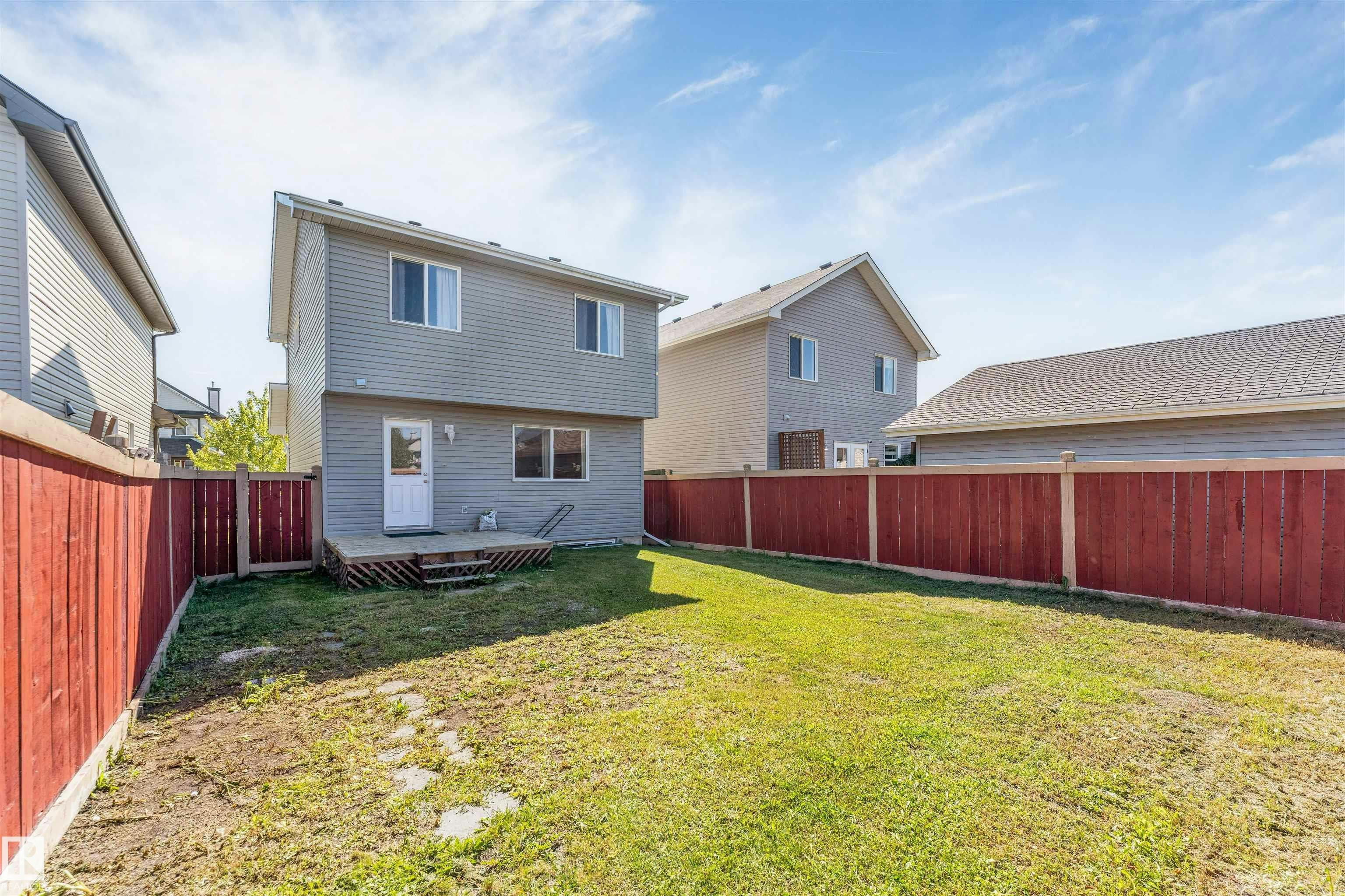 1124 37a Avenue, Edmonton, AB, T6T 0E7 - 3