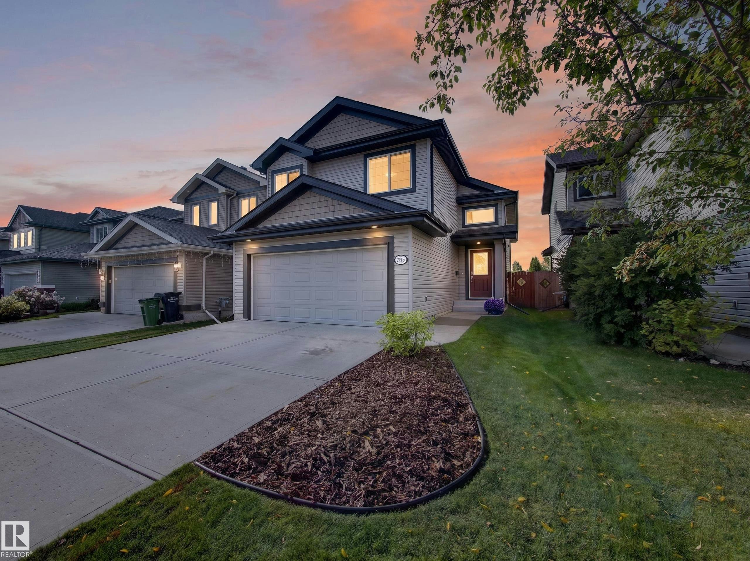 21315 58 Avenue, Edmonton, AB, T6M 0H4