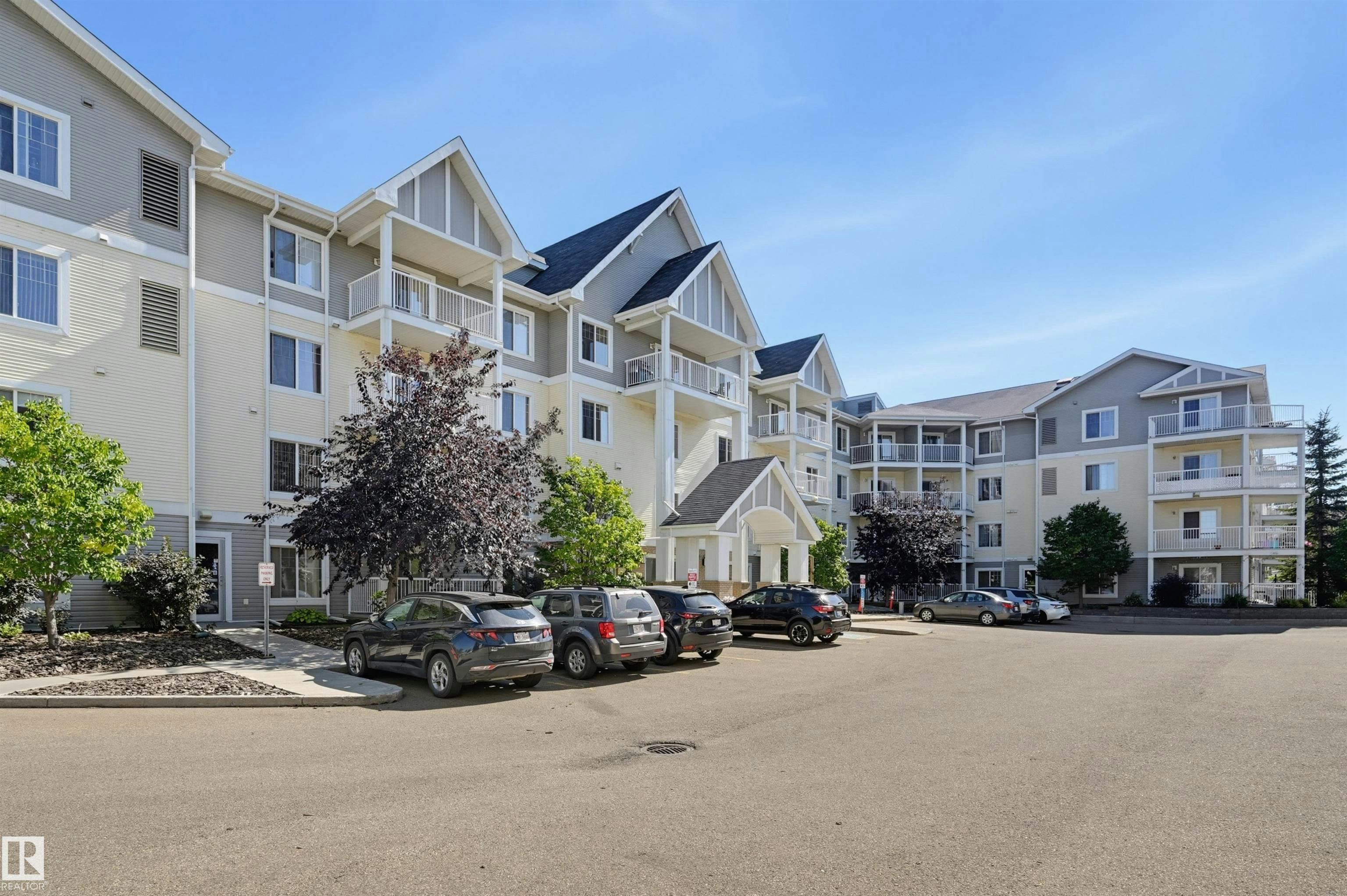 208-2204 44 Avenue, Edmonton, AB, T6T 0G5
