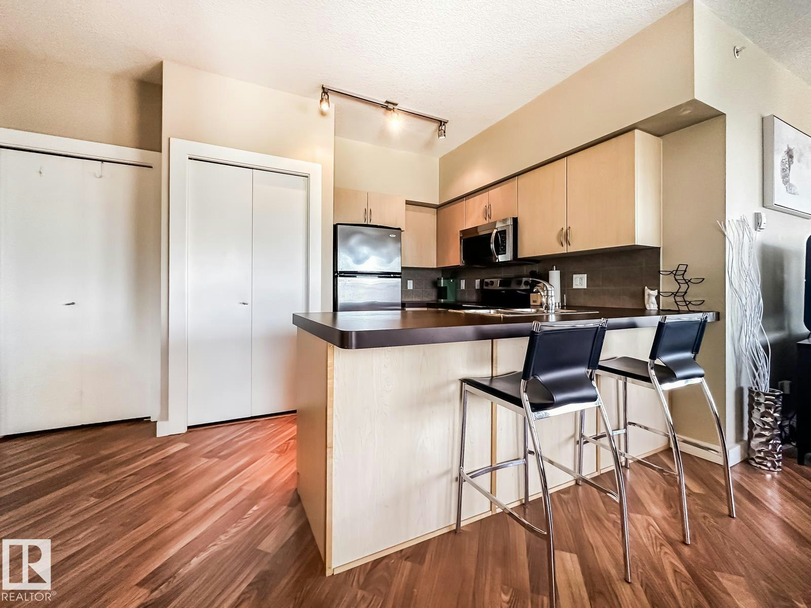 1901-10136 104 Street, Edmonton, AB, T5J 0B5 - 7