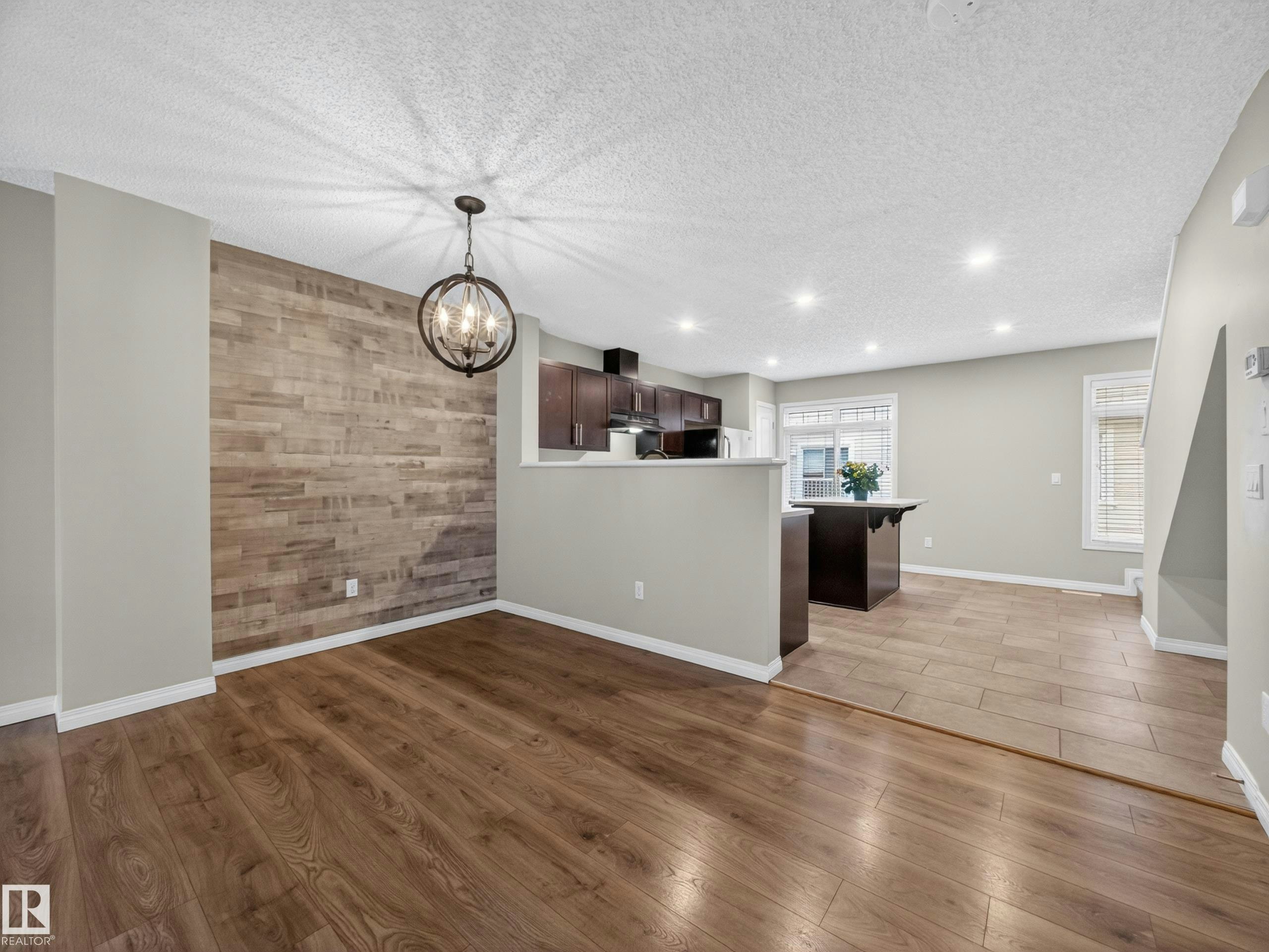 31-1804 70 Street, Edmonton, AB, T6X 0H4