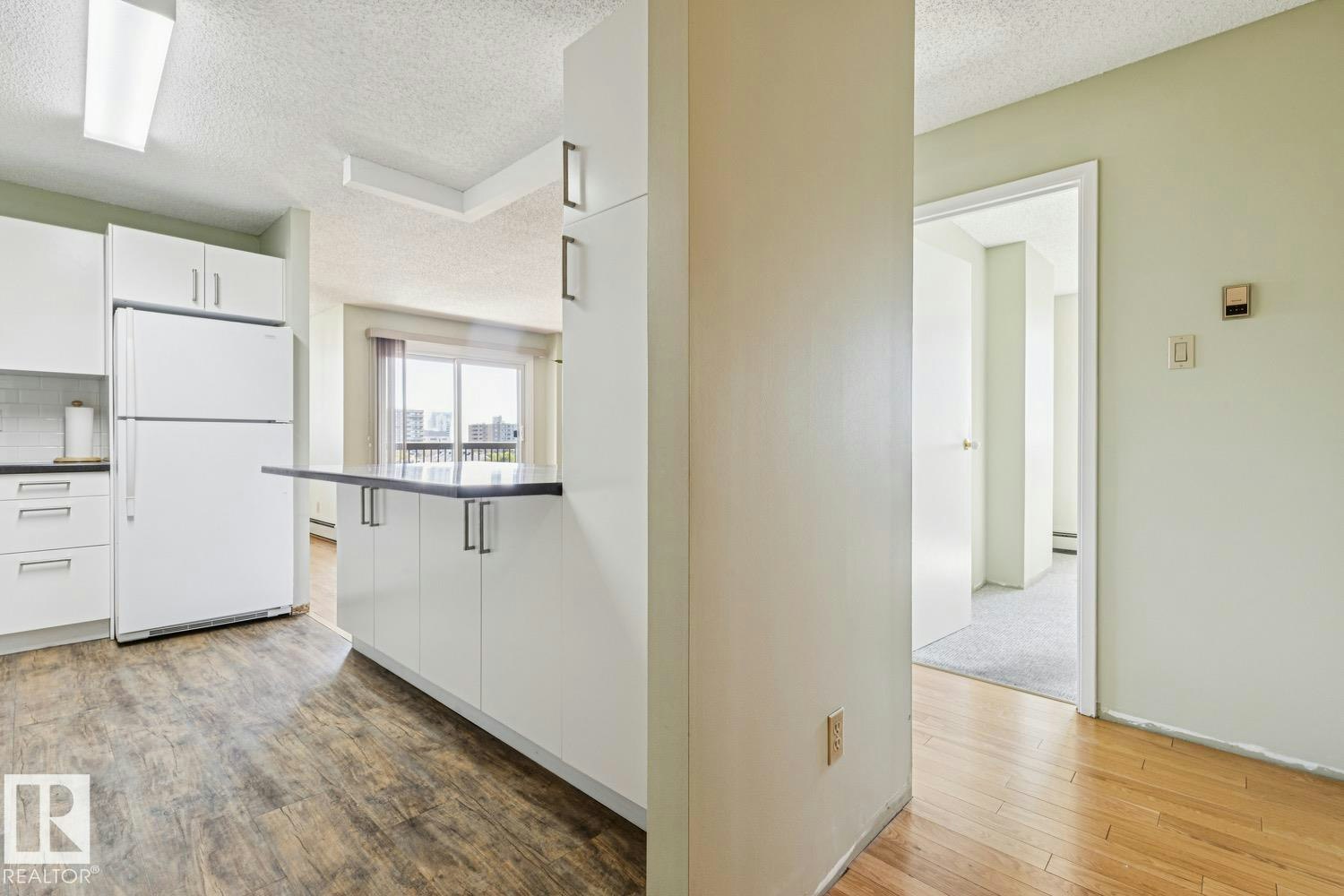 905-9929 113 Street - 5