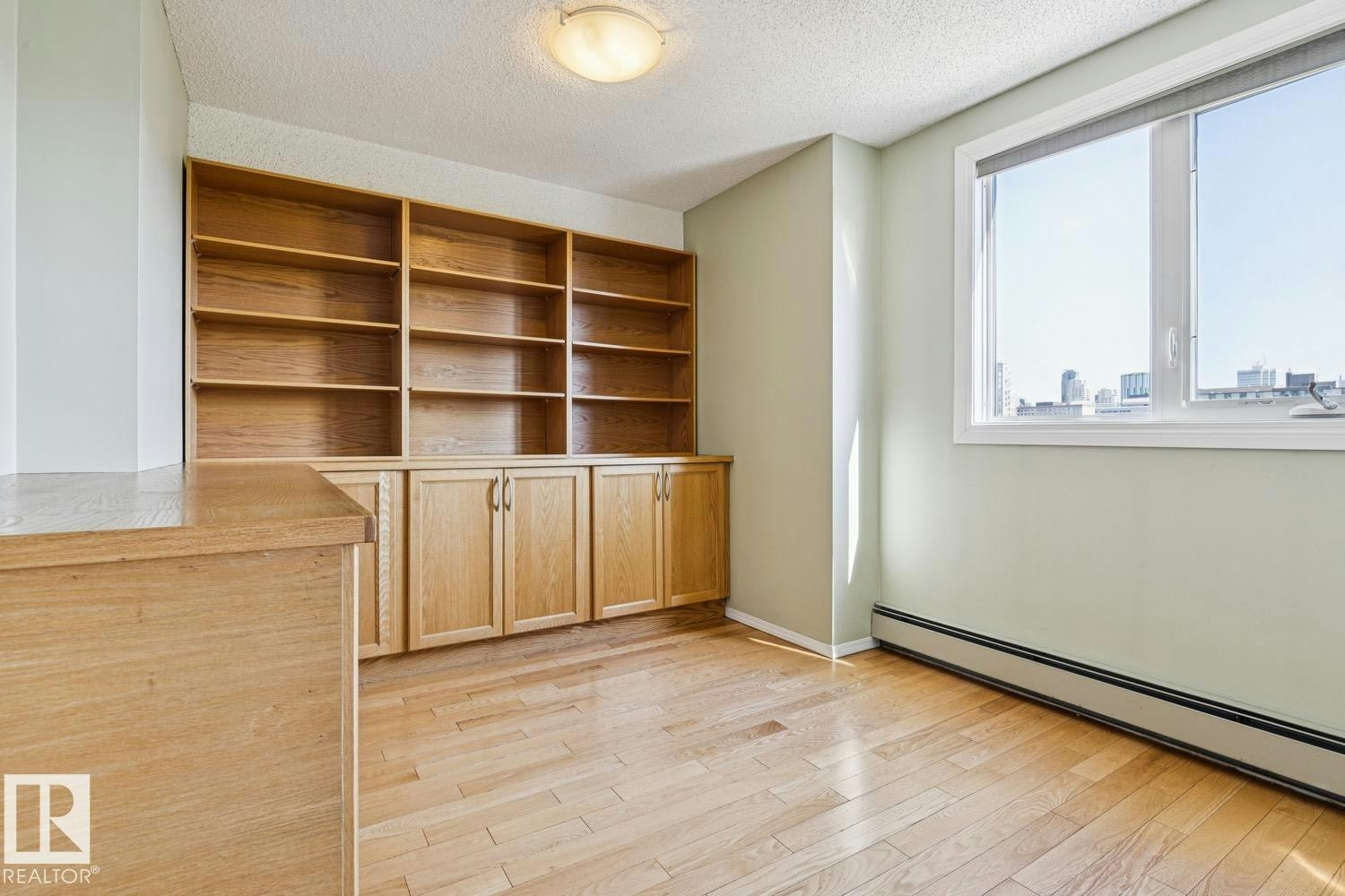 905-9929 113 Street, Edmonton, AB, T5K 2N9 - 12