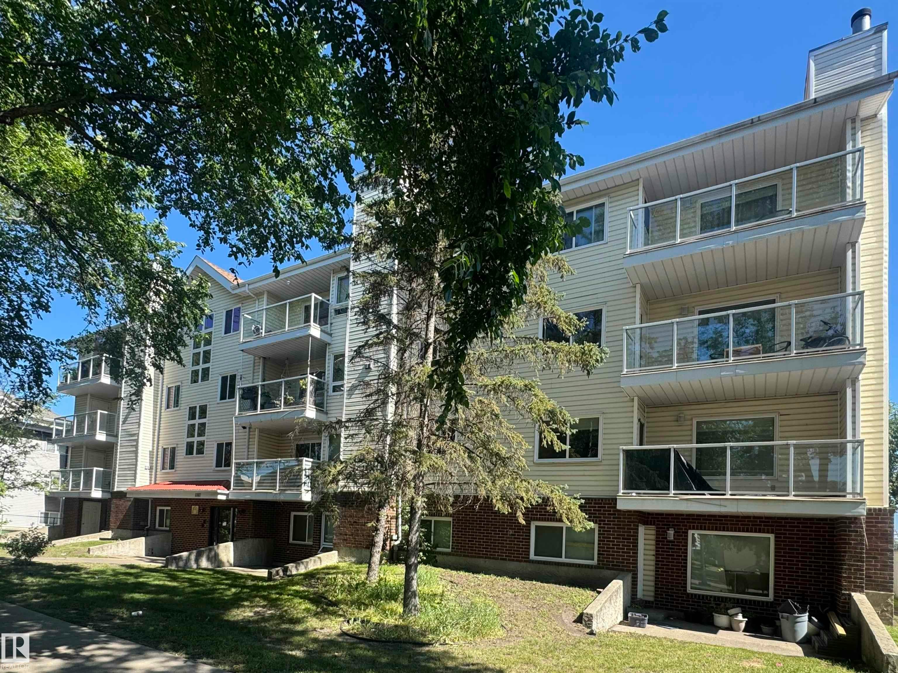 204-11807 101 Street, Edmonton, AB, T5G 2B6