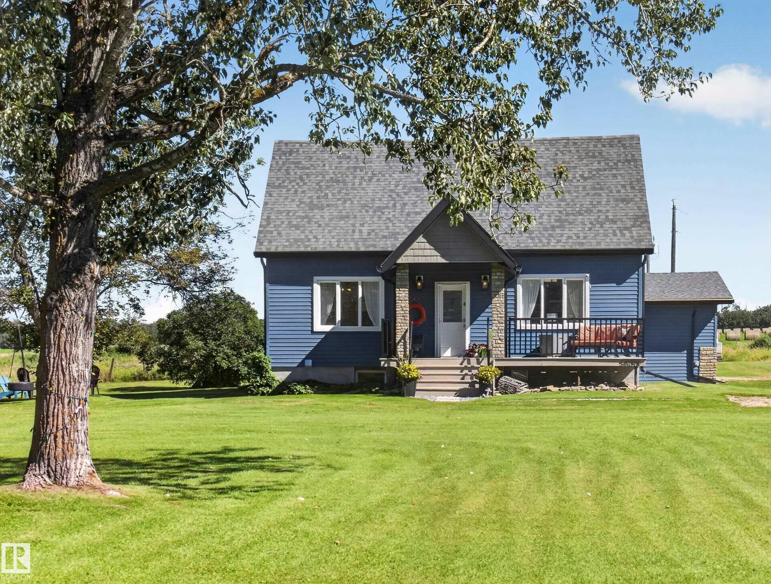 54109A Range Road 34, Rural Lac Ste. Anne County, AB, T0E 0A1