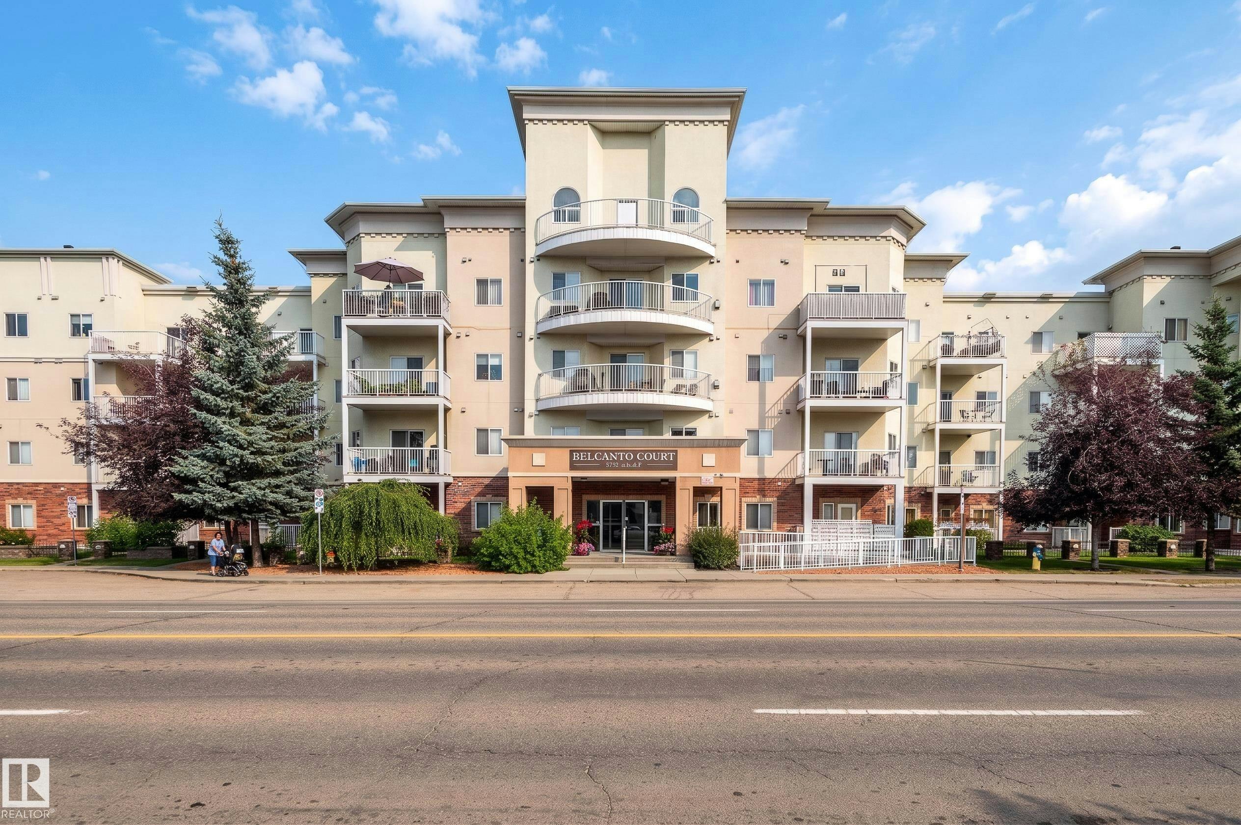 319-8528 82 Avenue, Edmonton, AB, T6C 0Y8