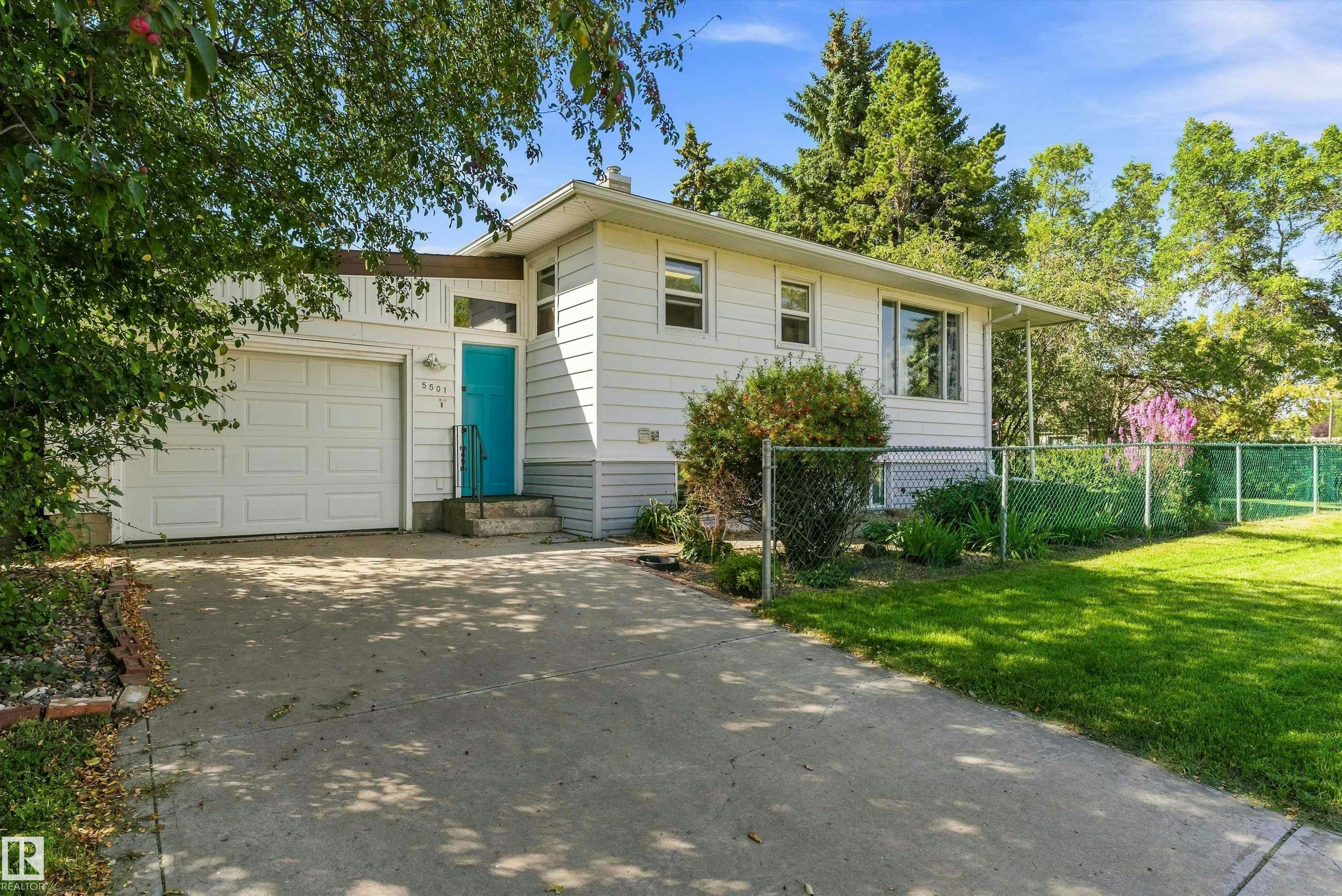 5501 48 Avenue, Wetaskiwin, AB, T9A 0N9