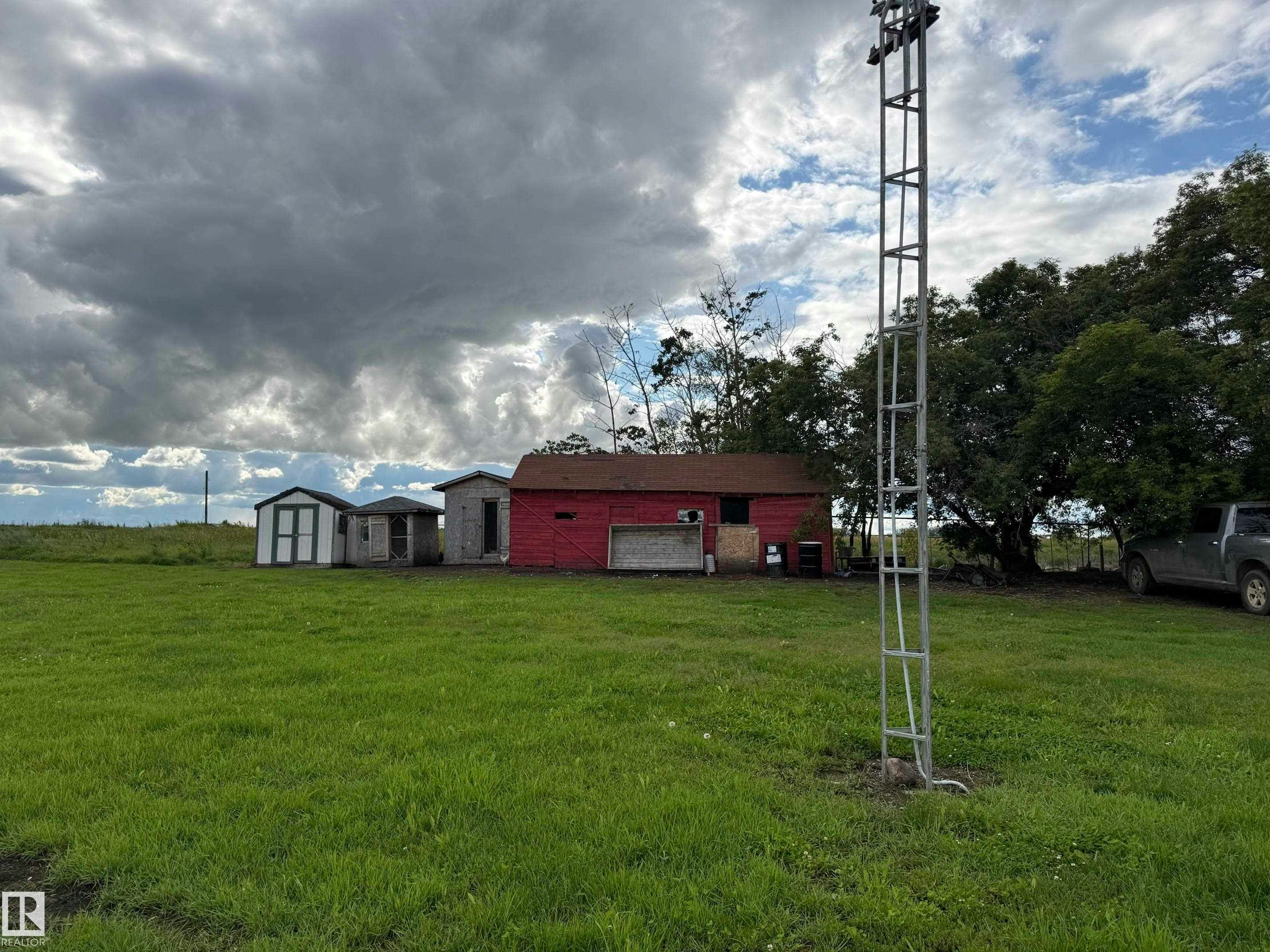 555022 Rge Rd 152, Rural Two Hills County, AB, T0B 4K0