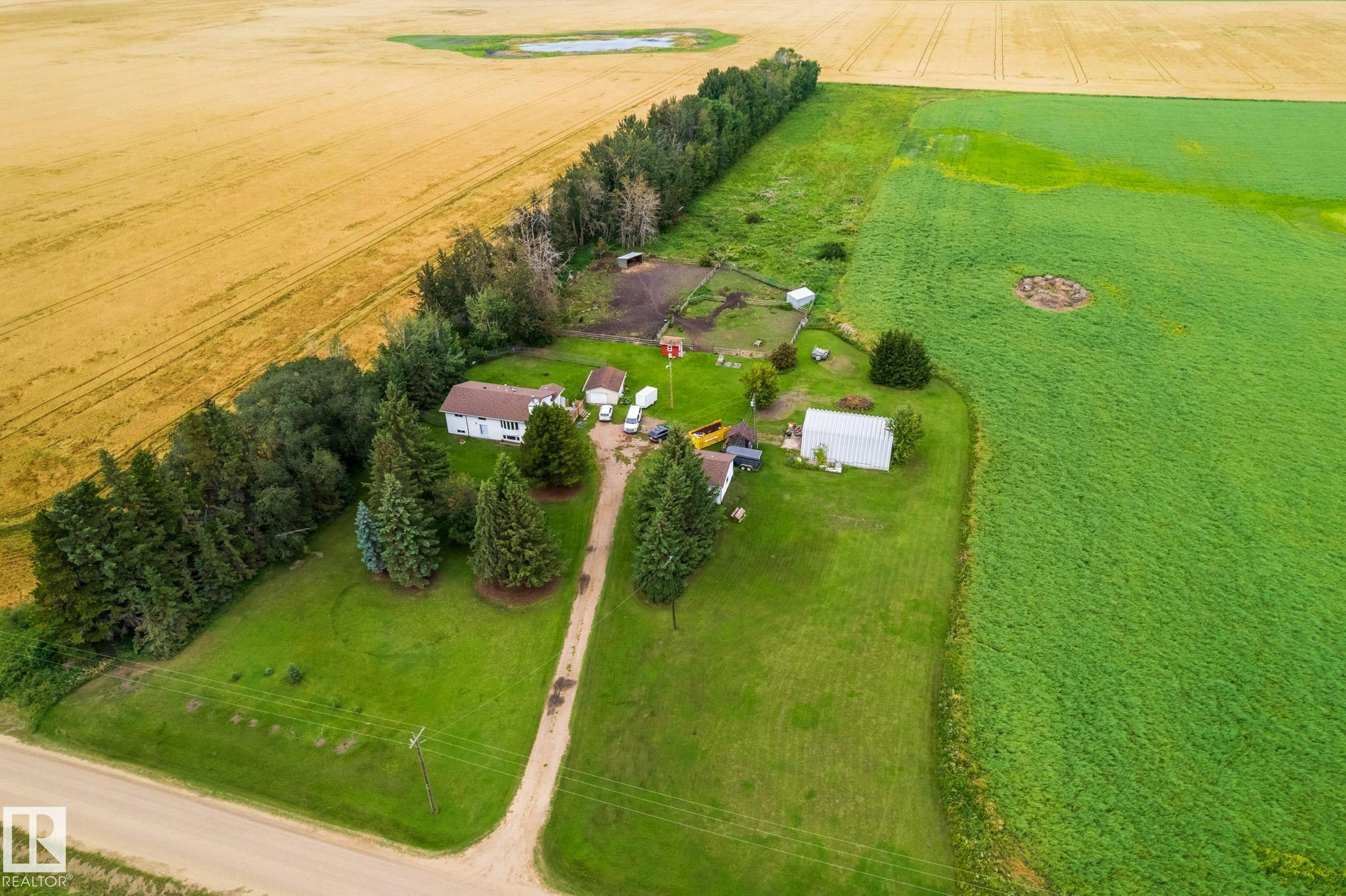 24208 Twp Road 572, Rural Sturgeon County, AB, T0G 1L2